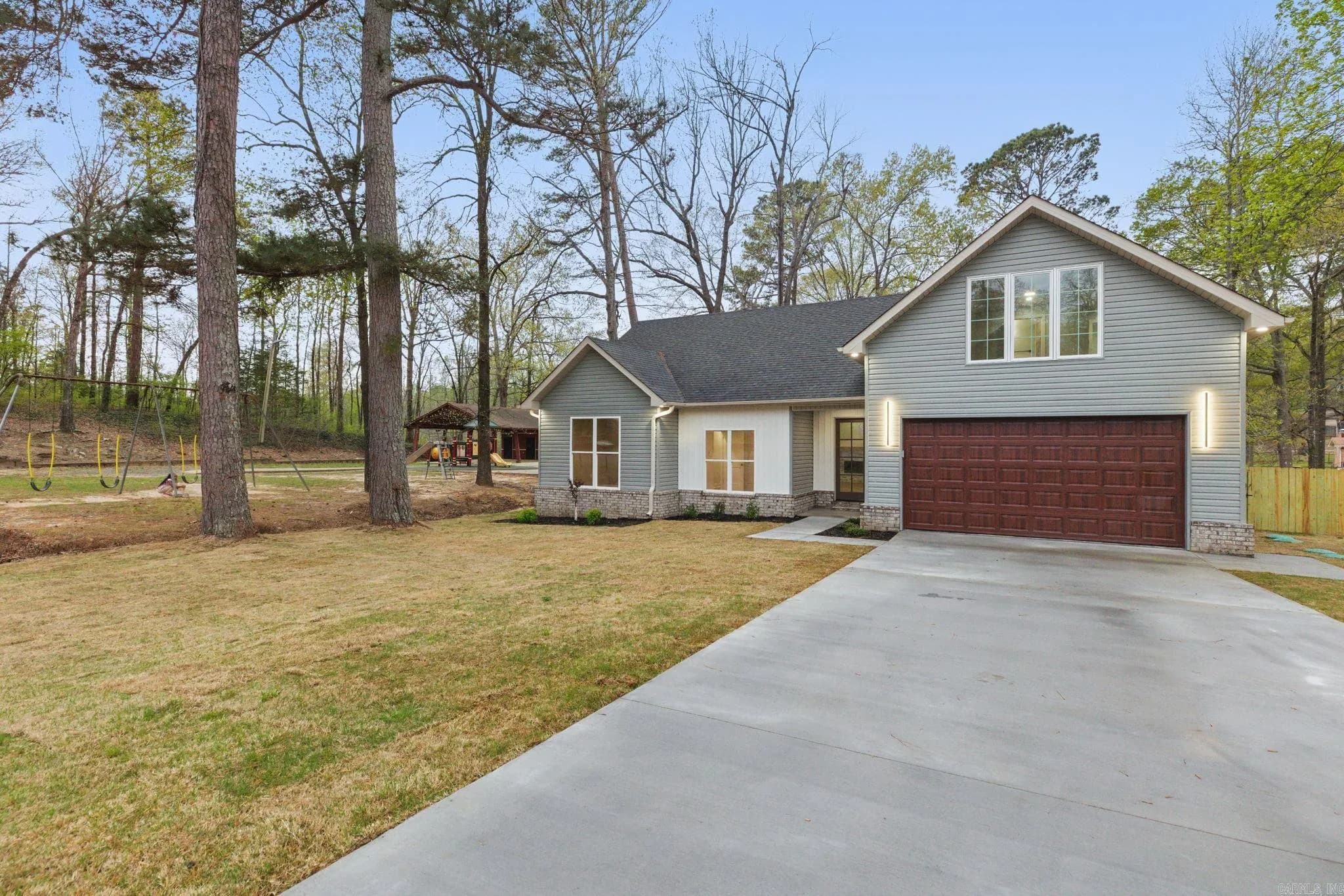 Property at 15210  Sara drive - Image 3