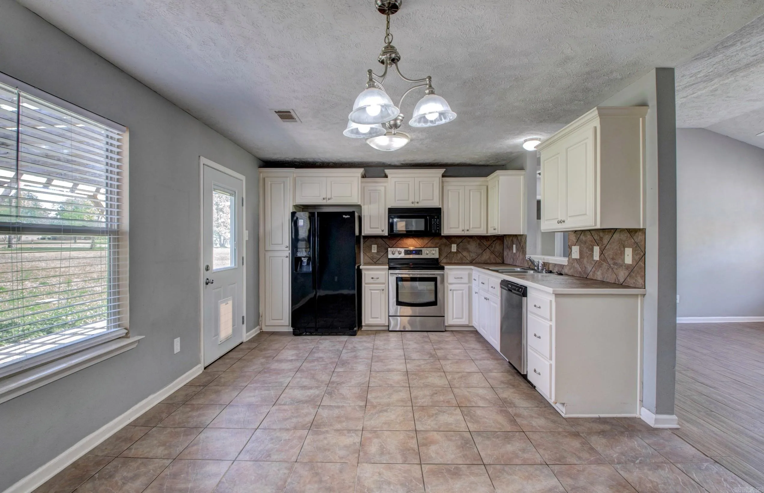 Property at 133  Jb drive - Image 11