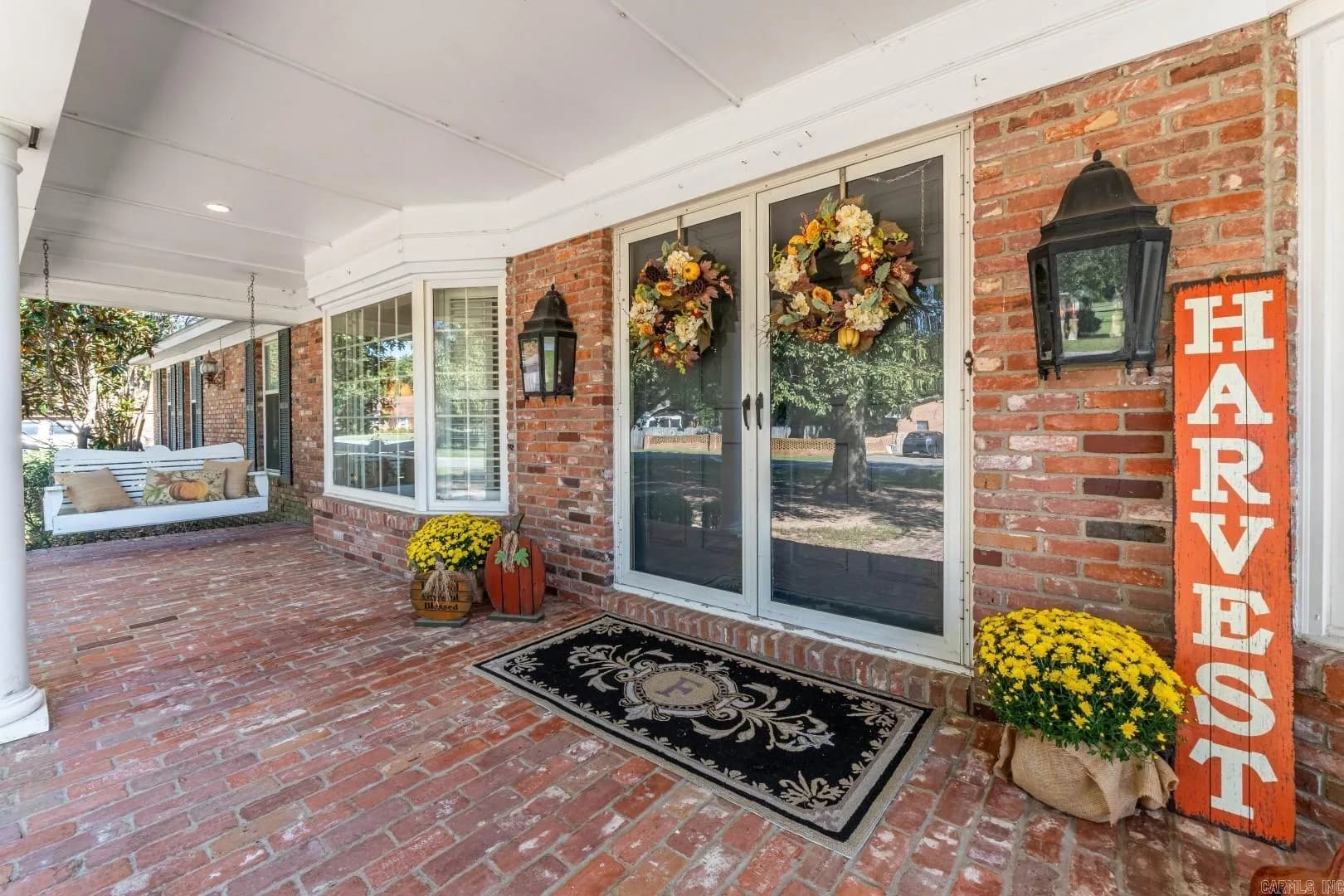 Property at 200  Chestnut drive - Image 3