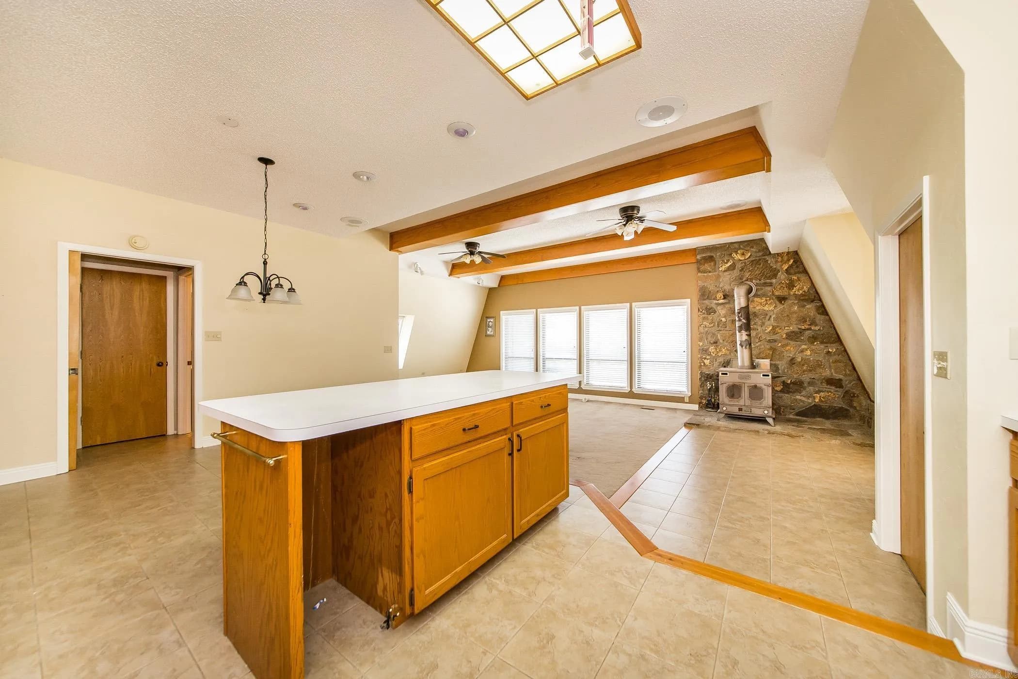 Property at 120  Edgemere - Image 13