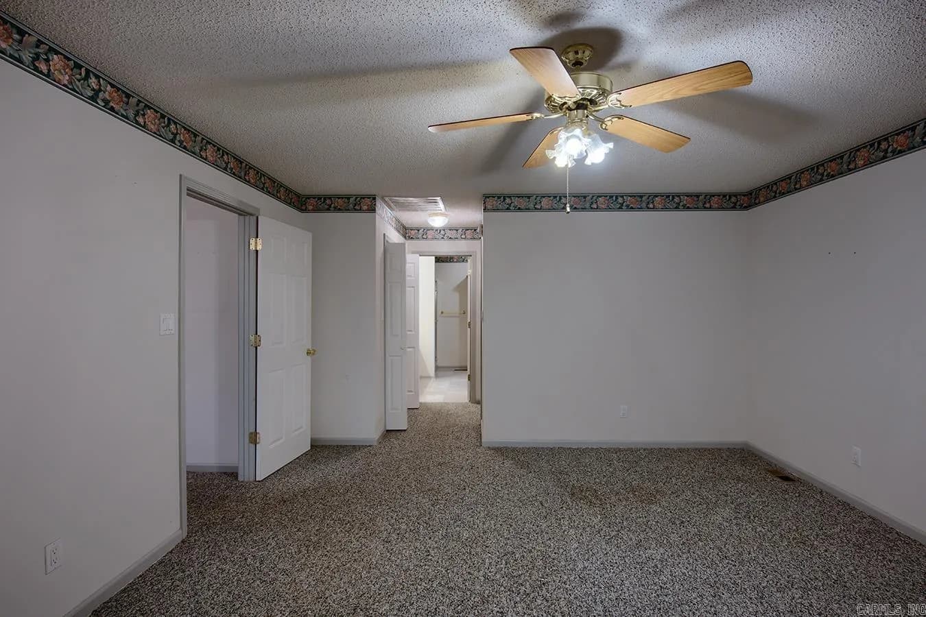 Property at 108  Castano - Image 21