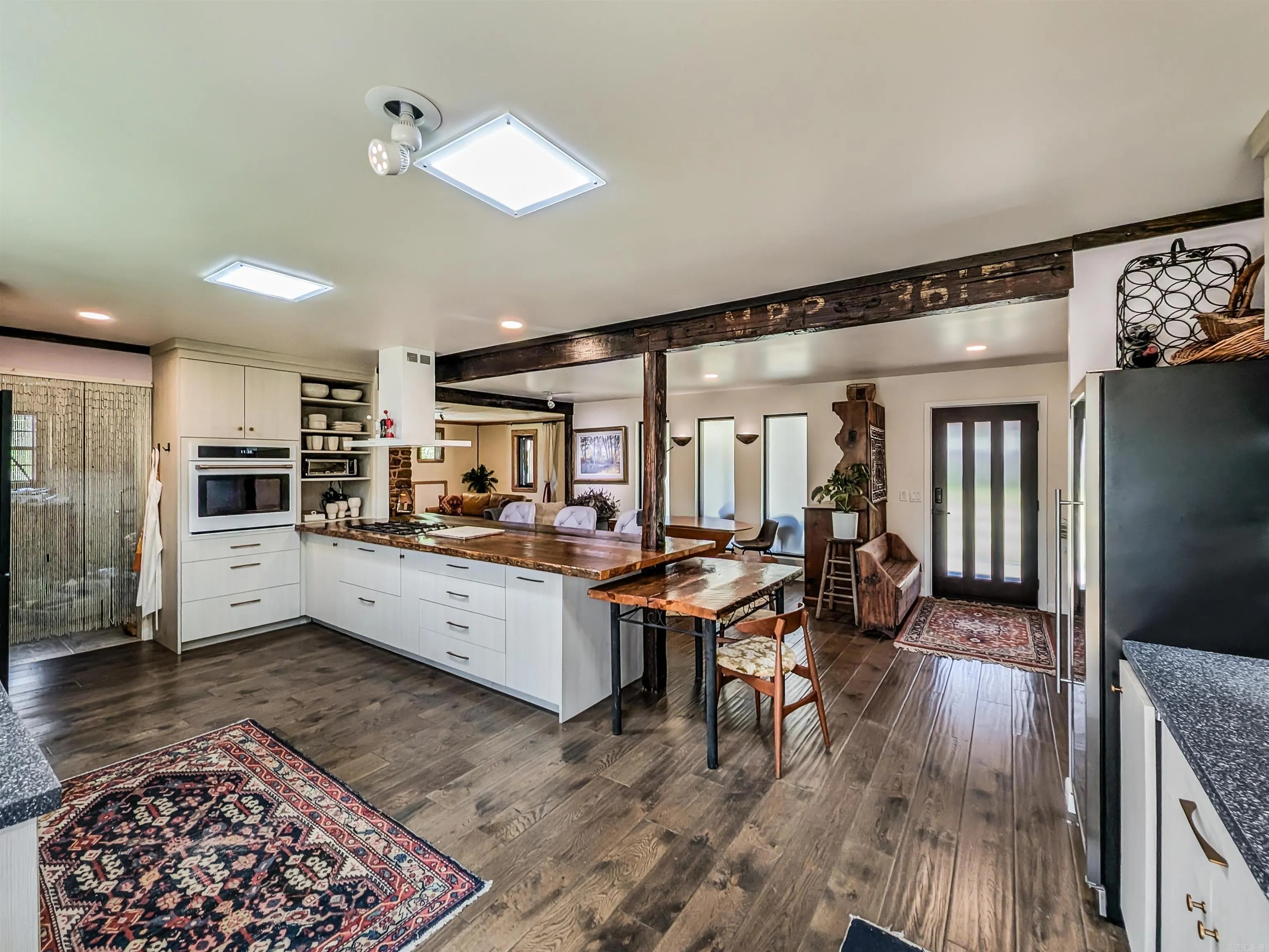Property at 514  Park - Image 25