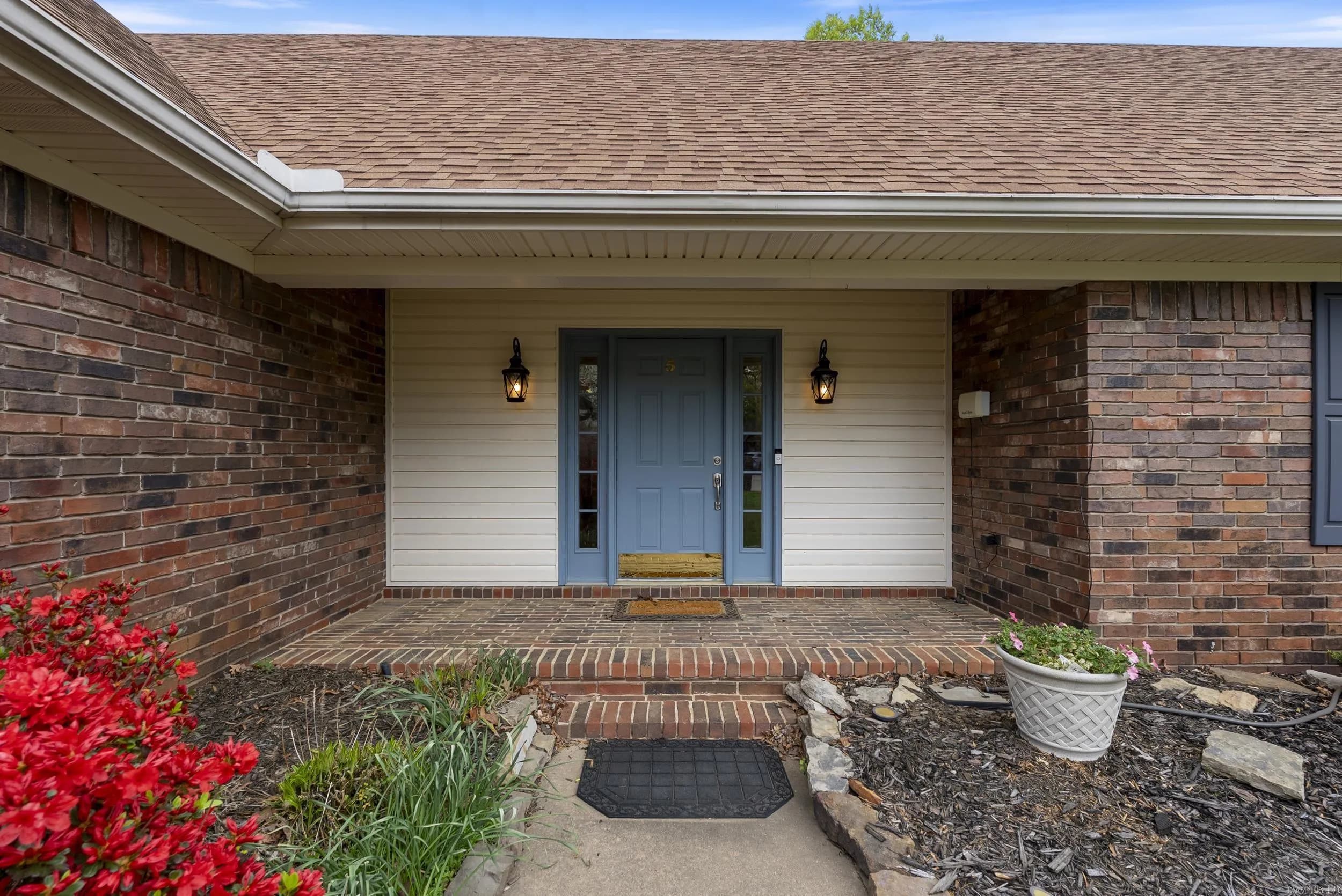 Property at 5  Terra cove - Image 3
