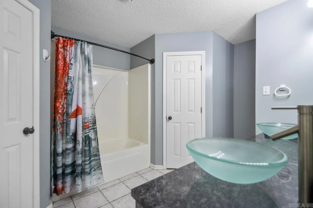 Property at 1905  Calhoun - Image 33