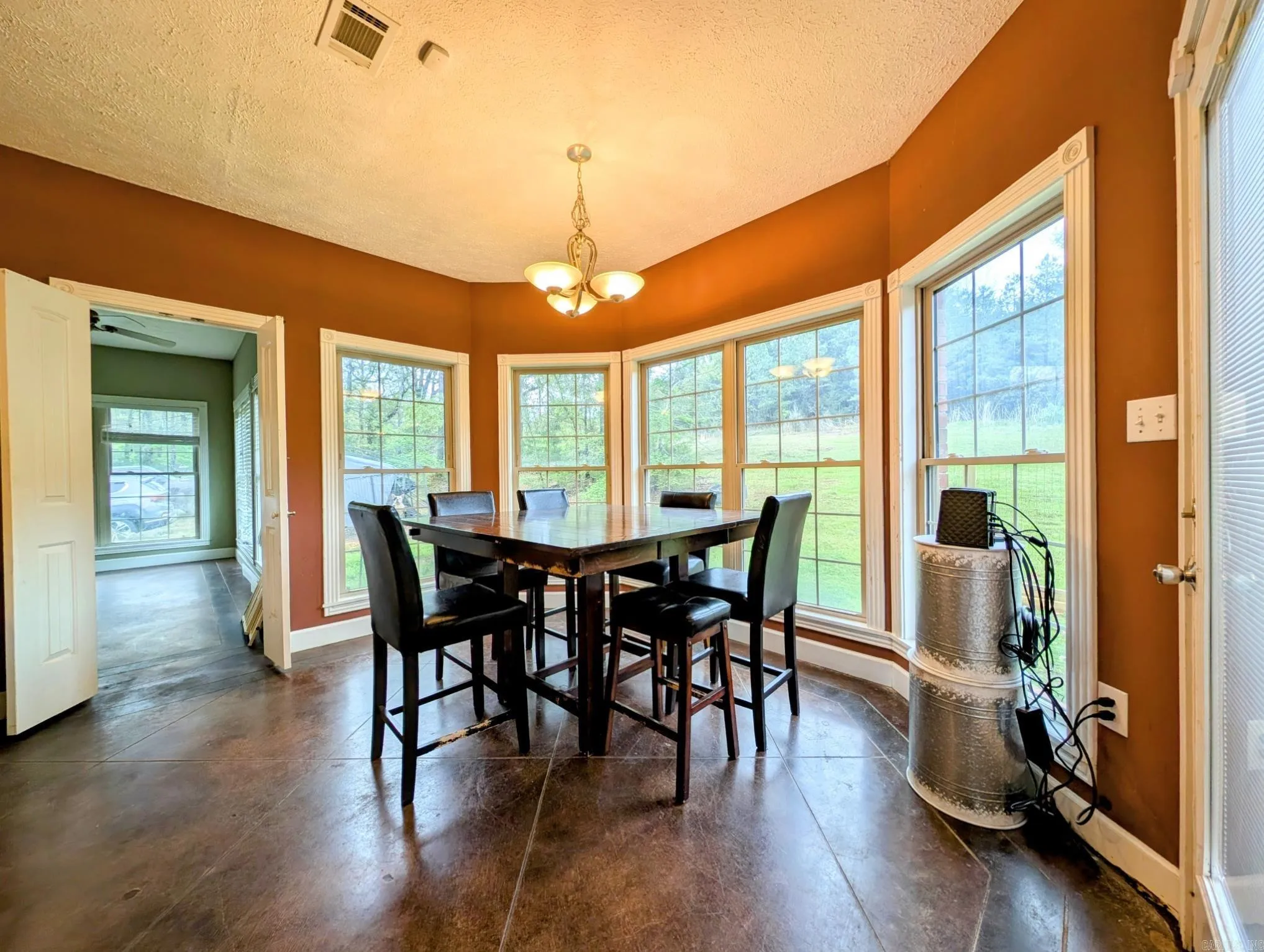 Property at 130  Blue diamond - Image 18