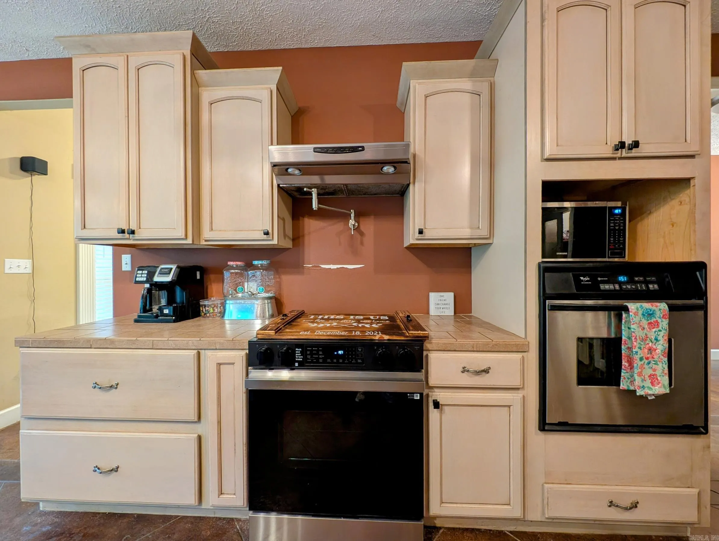 Property at 130  Blue diamond - Image 17