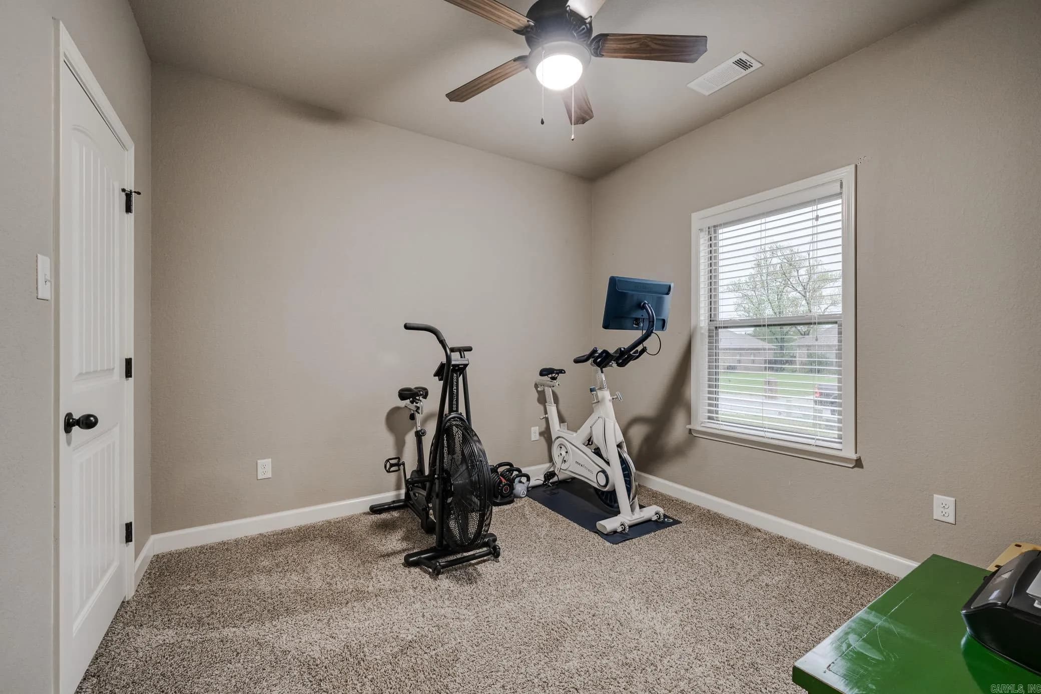 Property at 794  Mango loop - Image 27