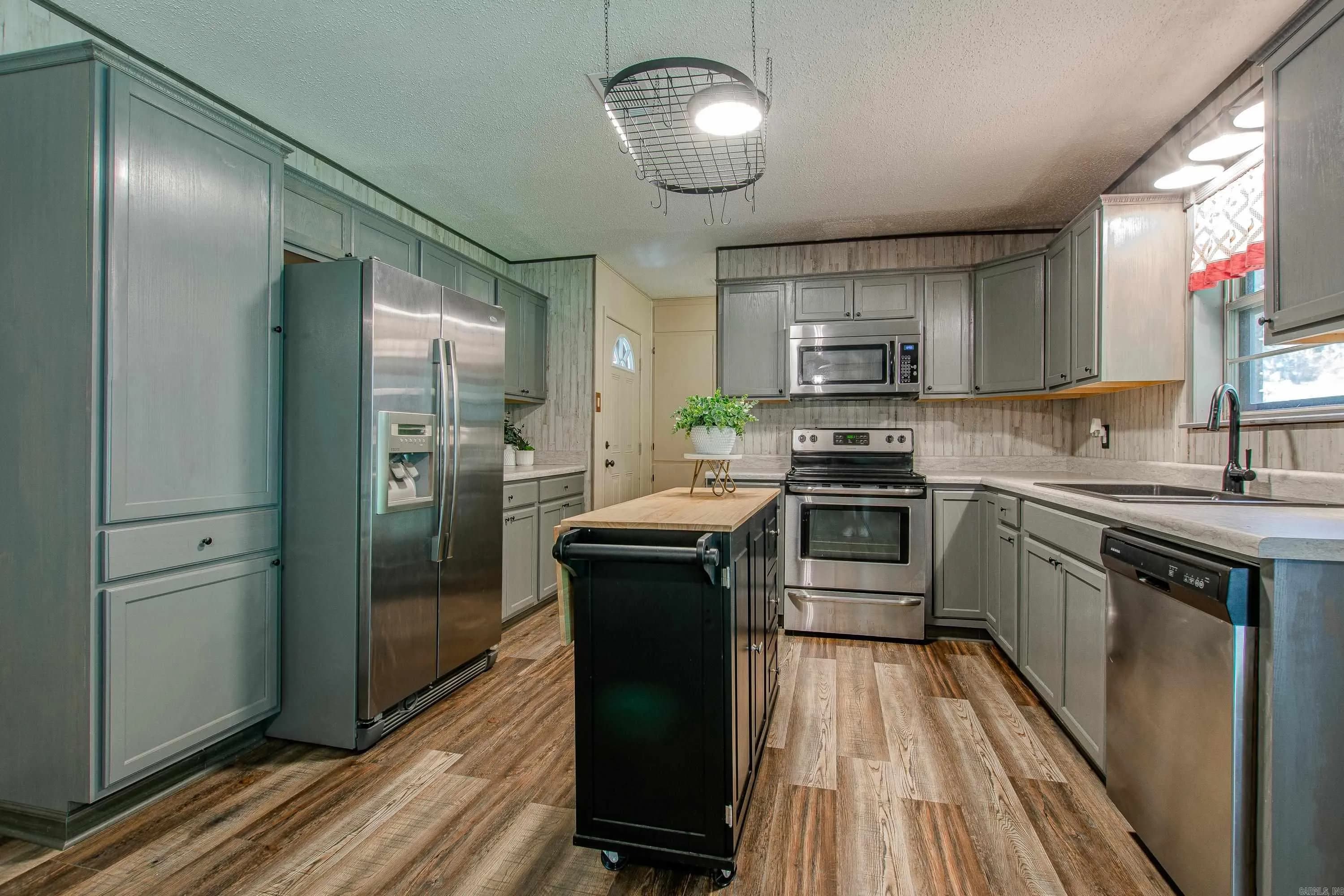 Property at 10  Blackwell - Image 15