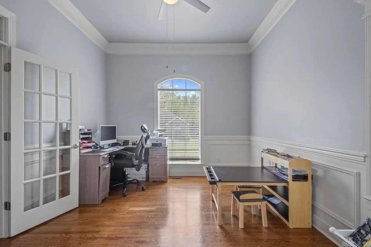 Property at 2611  Valley park - Image 18