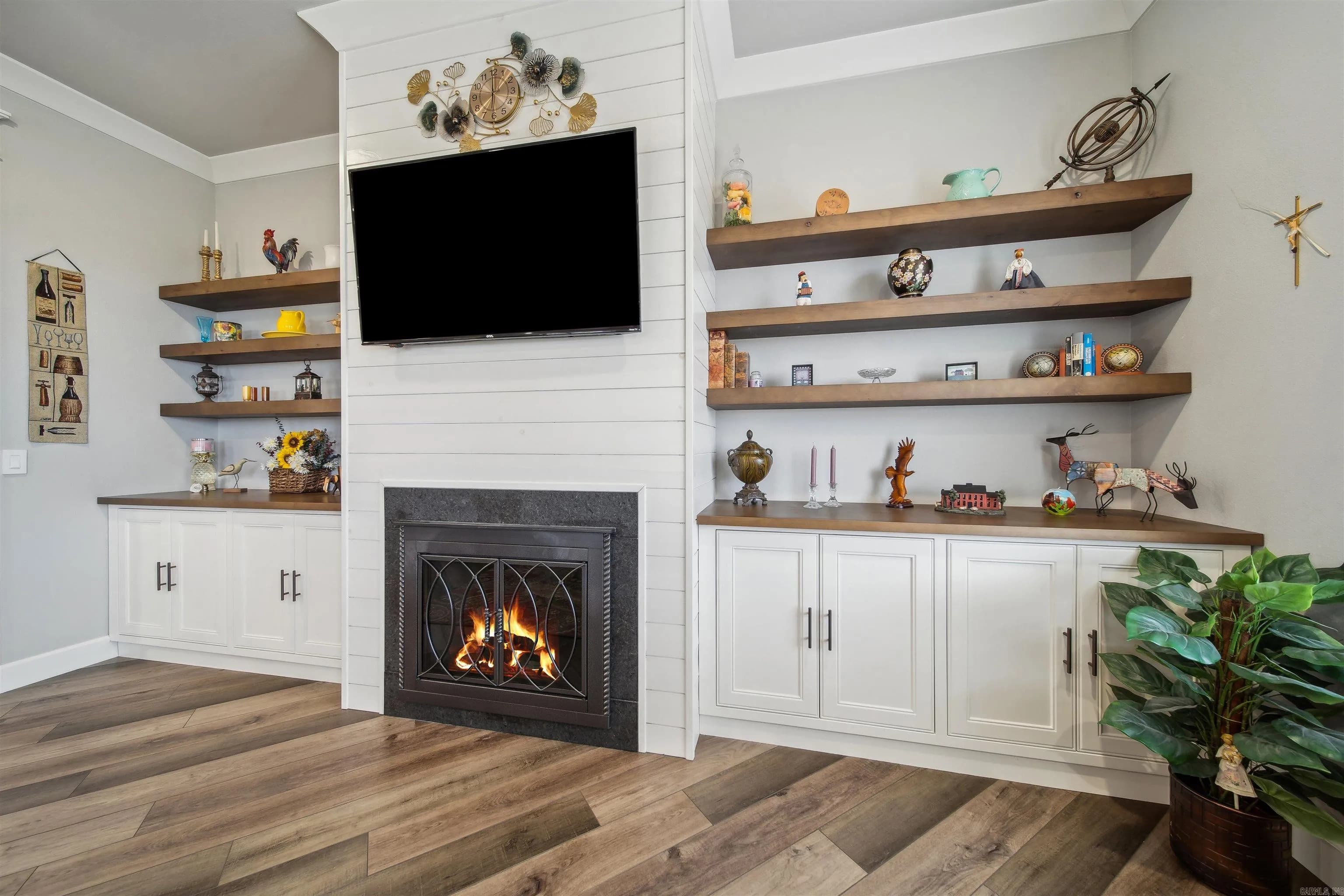 Property at 3419  Bailey loop - Image 30