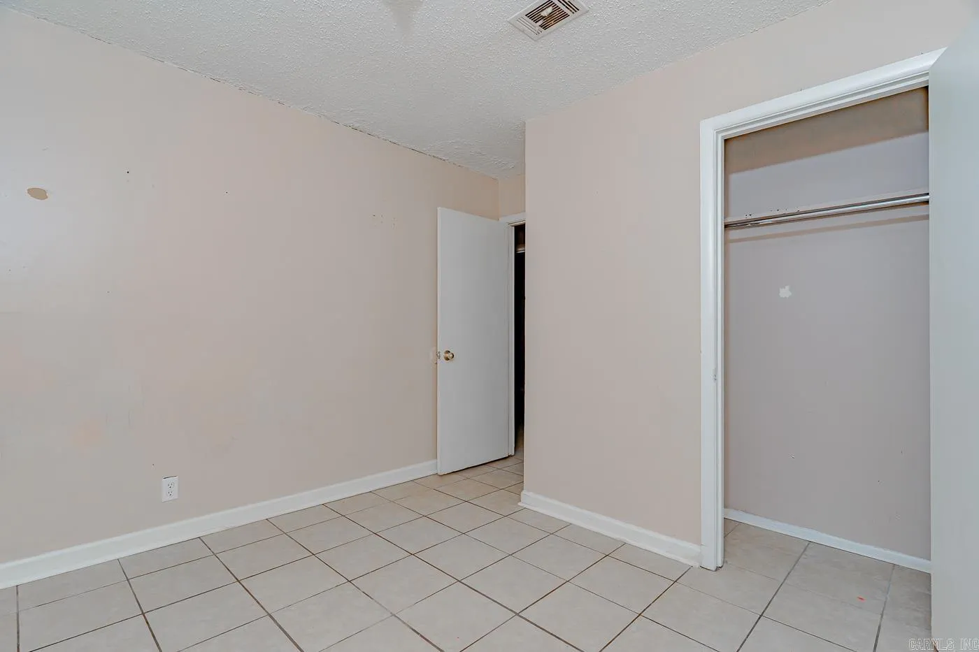Property at 3212  Meador - Image 17