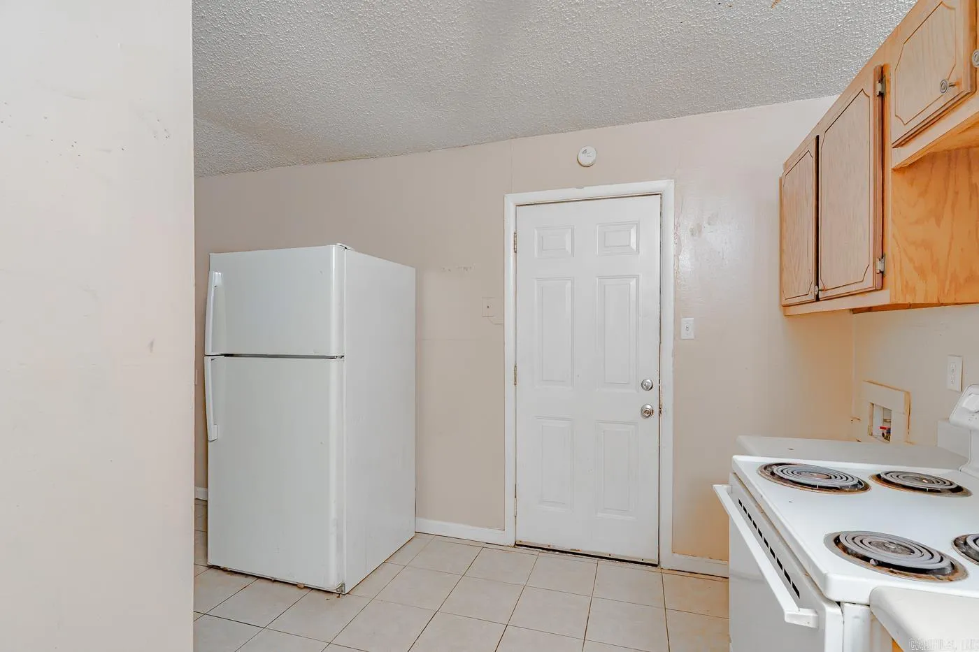 Property at 3212  Meador - Image 11