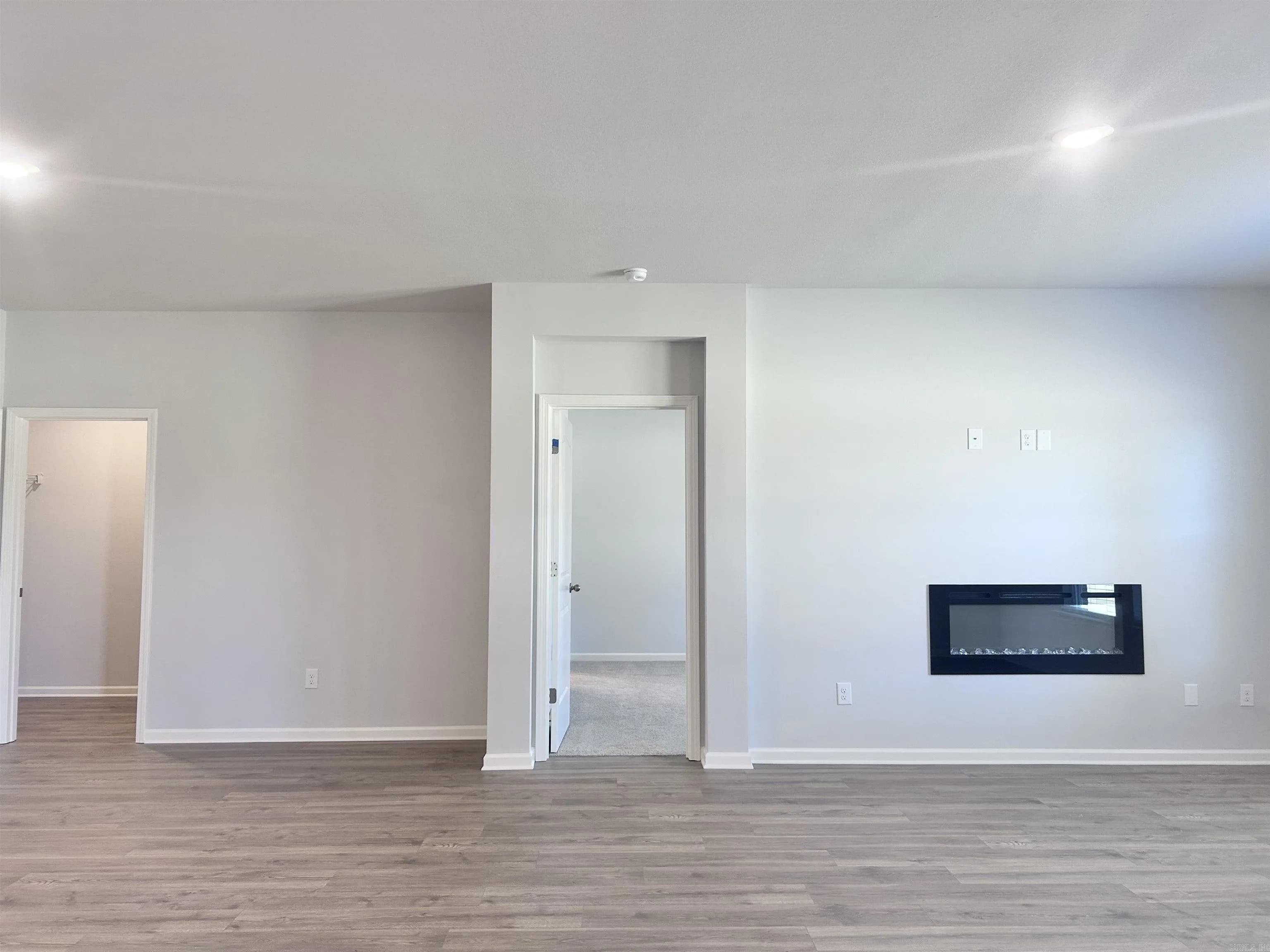 Property at 730  Edgemont - Image 13