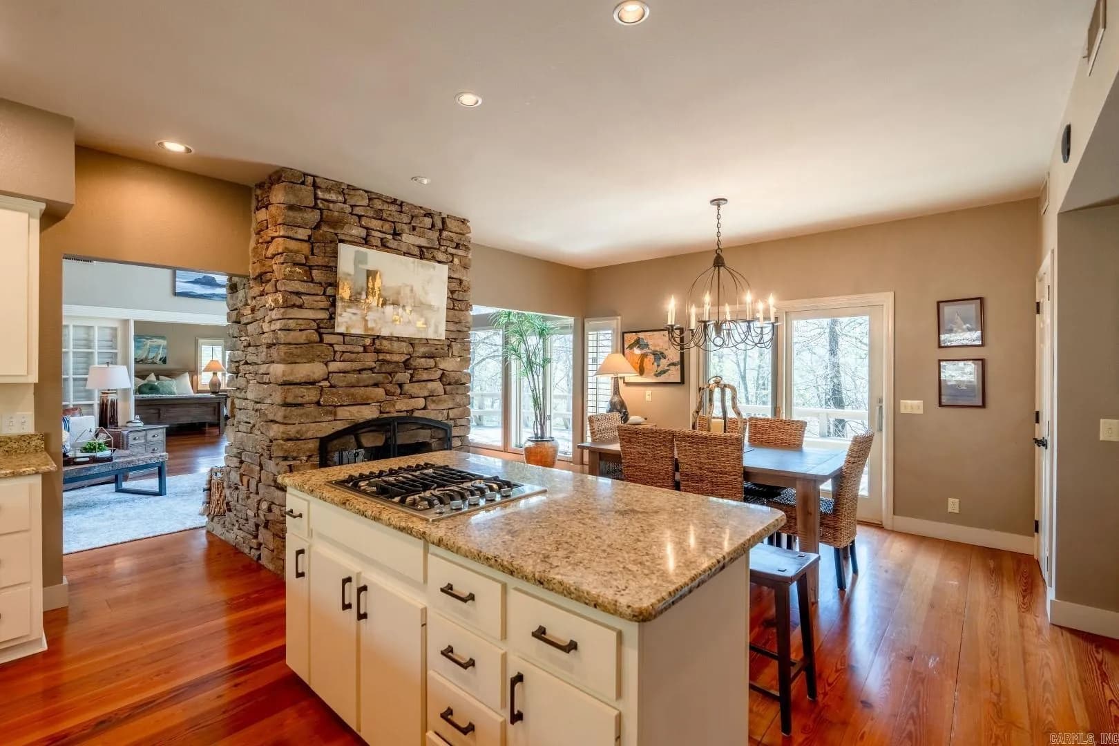 Property at 544  Stony ridge - Image 19