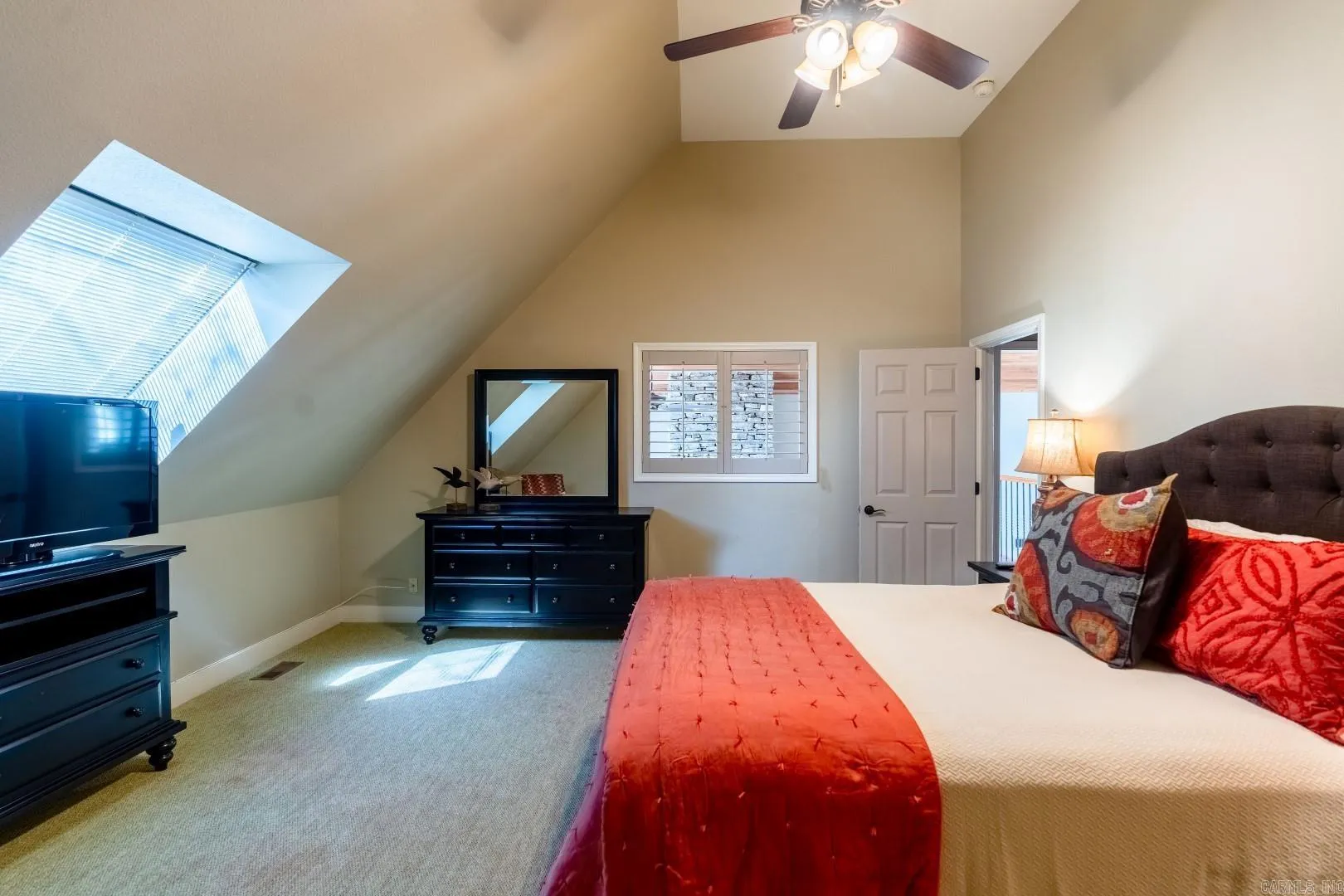 Property at 544  Stony ridge - Image 34