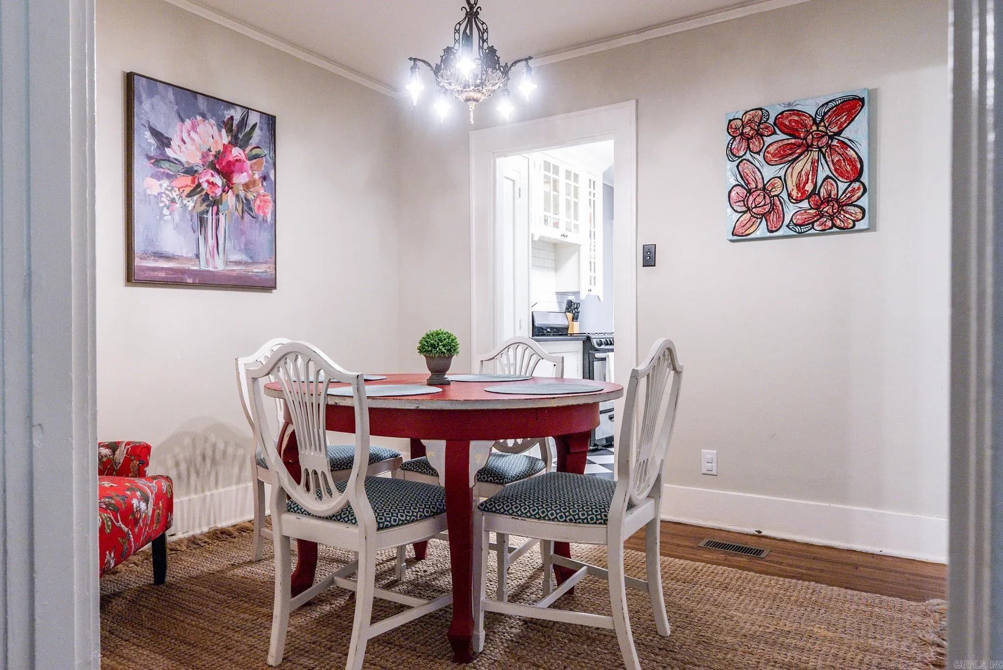 Property at 406 E 7th - Image 18