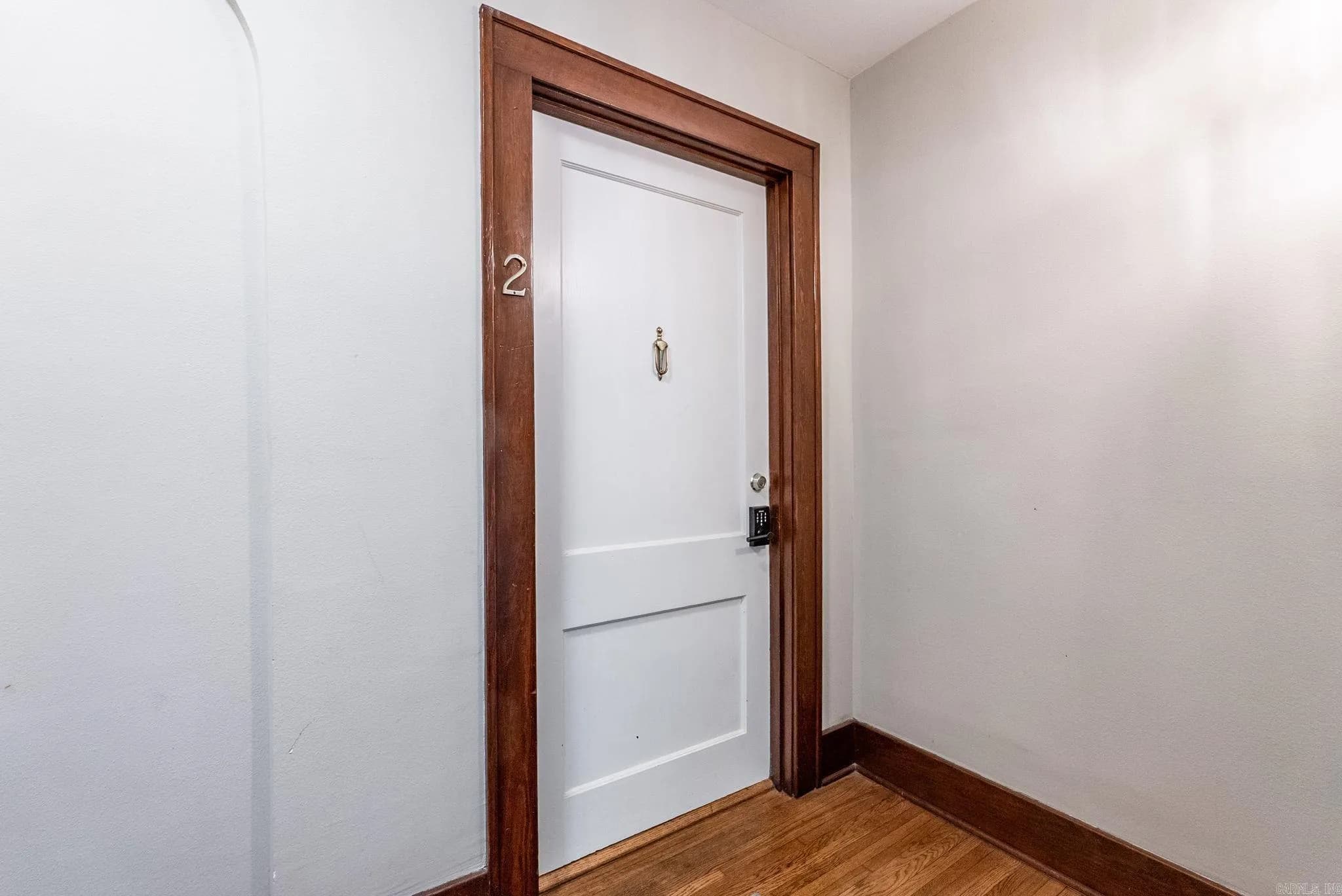 Property at 406 E 7th - Image 37