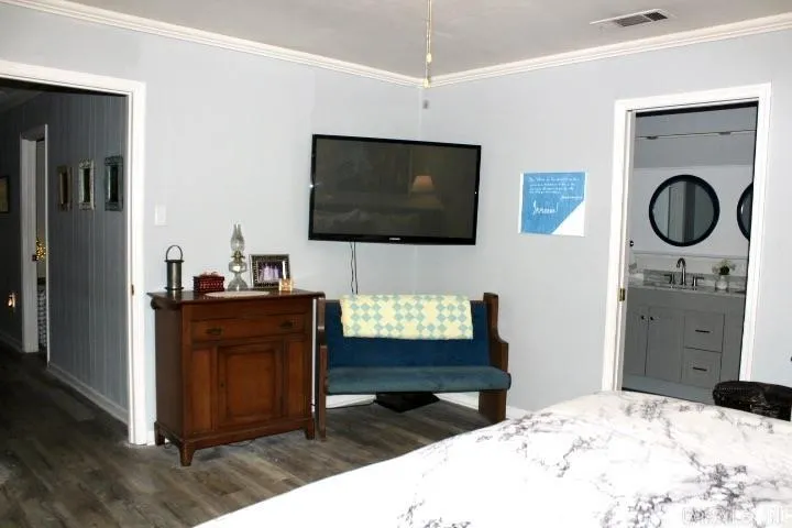 Property at 208  Pine forest - Image 19