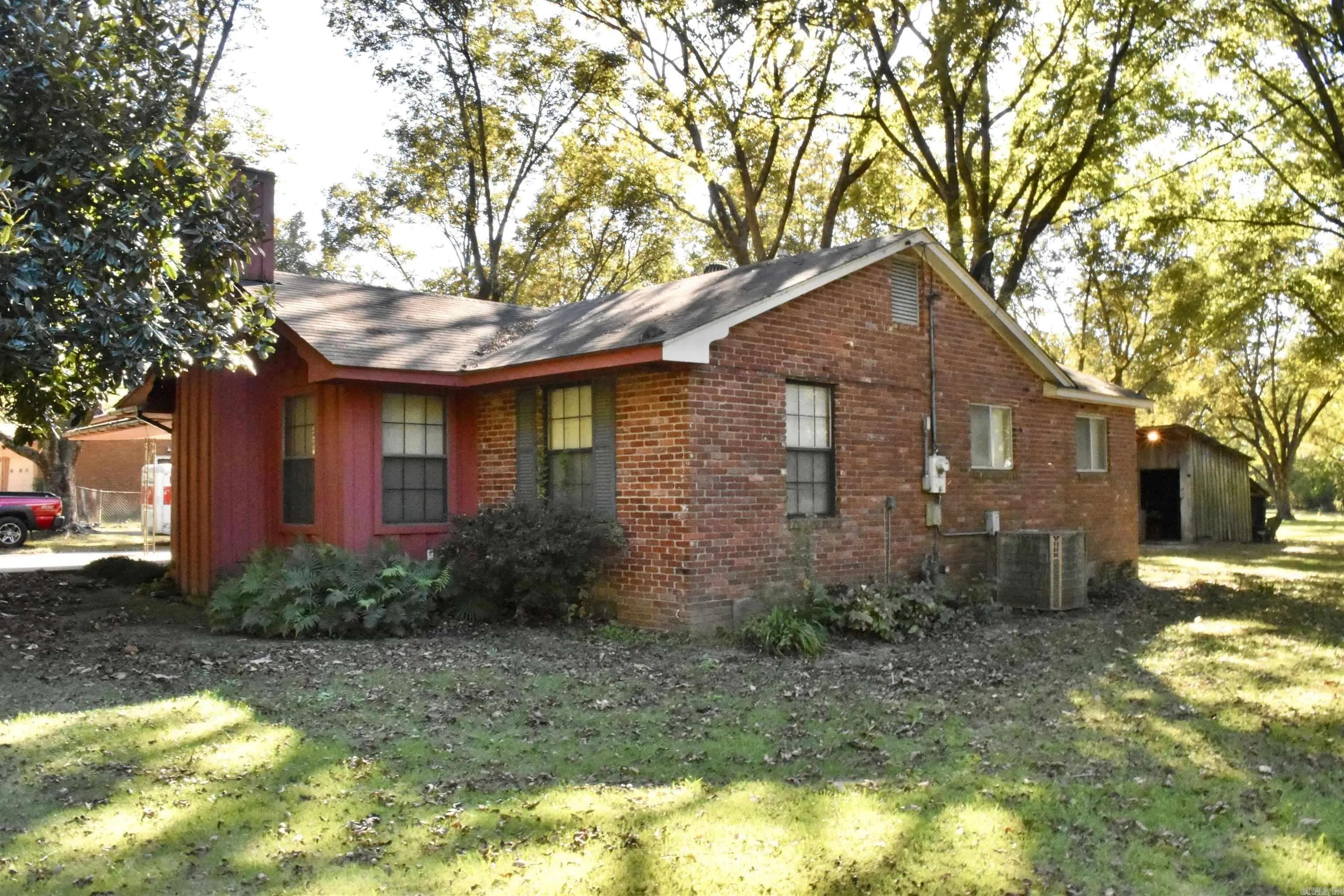 Property at 943 N 4th - Image 22