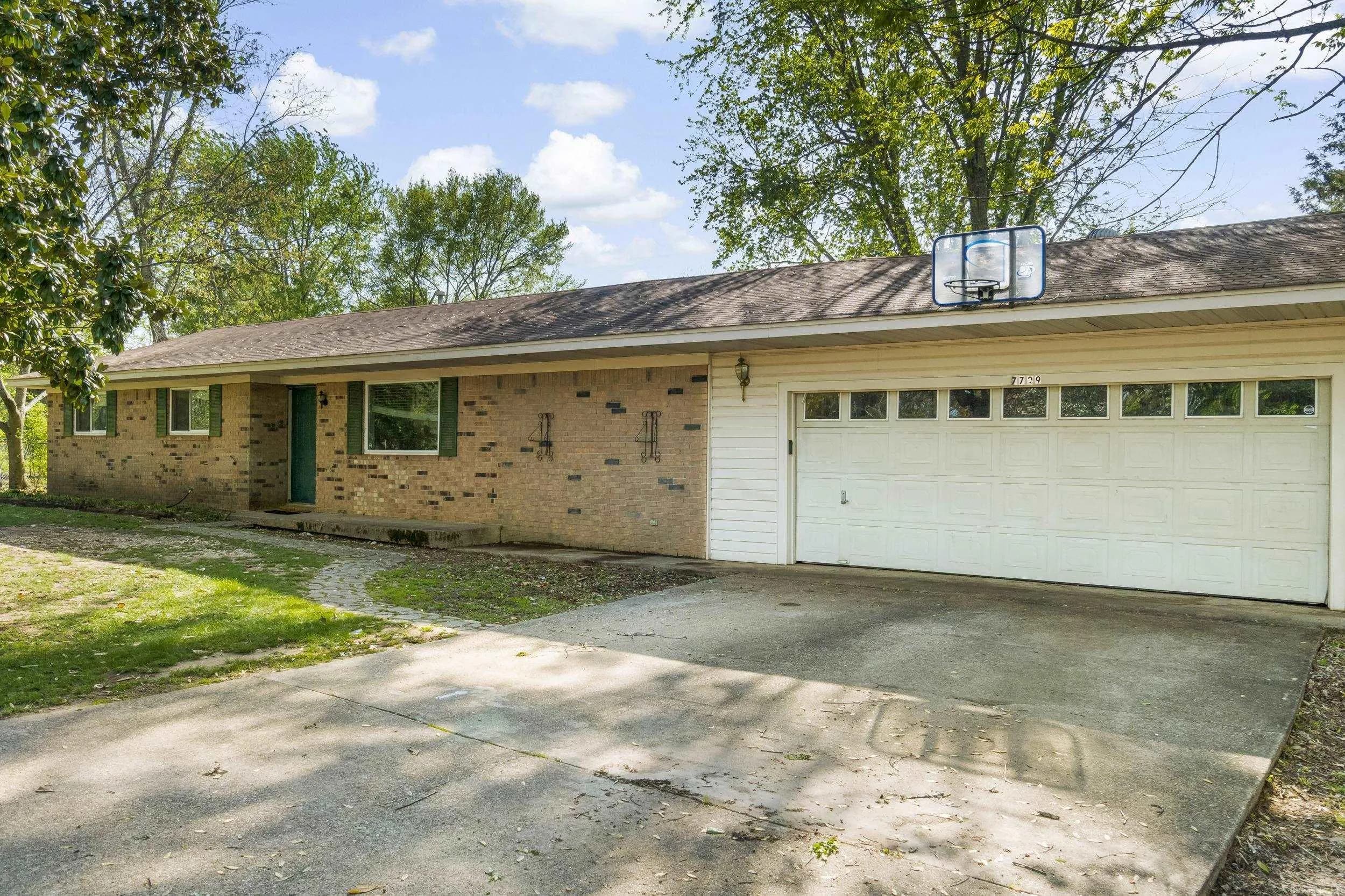 Property at 7799  Samples road - Image 3