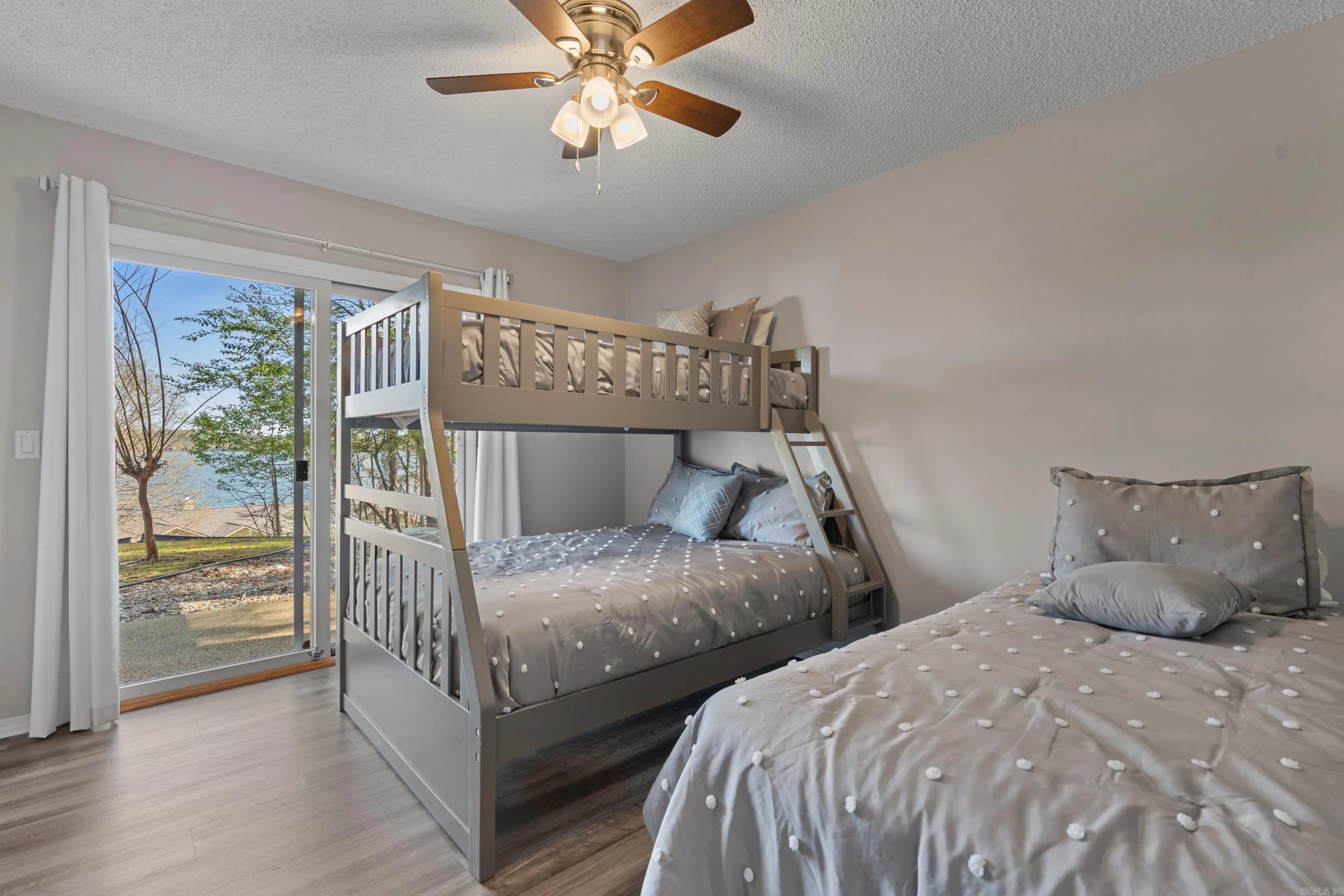 Property at 14  Guindola - Image 38