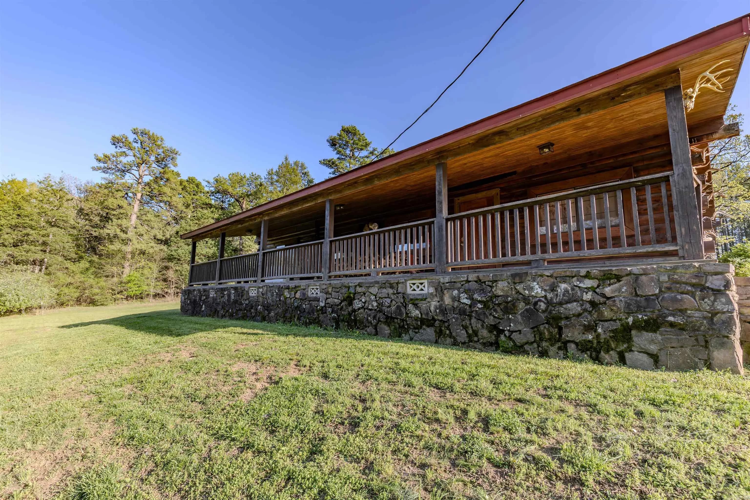 Property at 208  Mountain - Image 34
