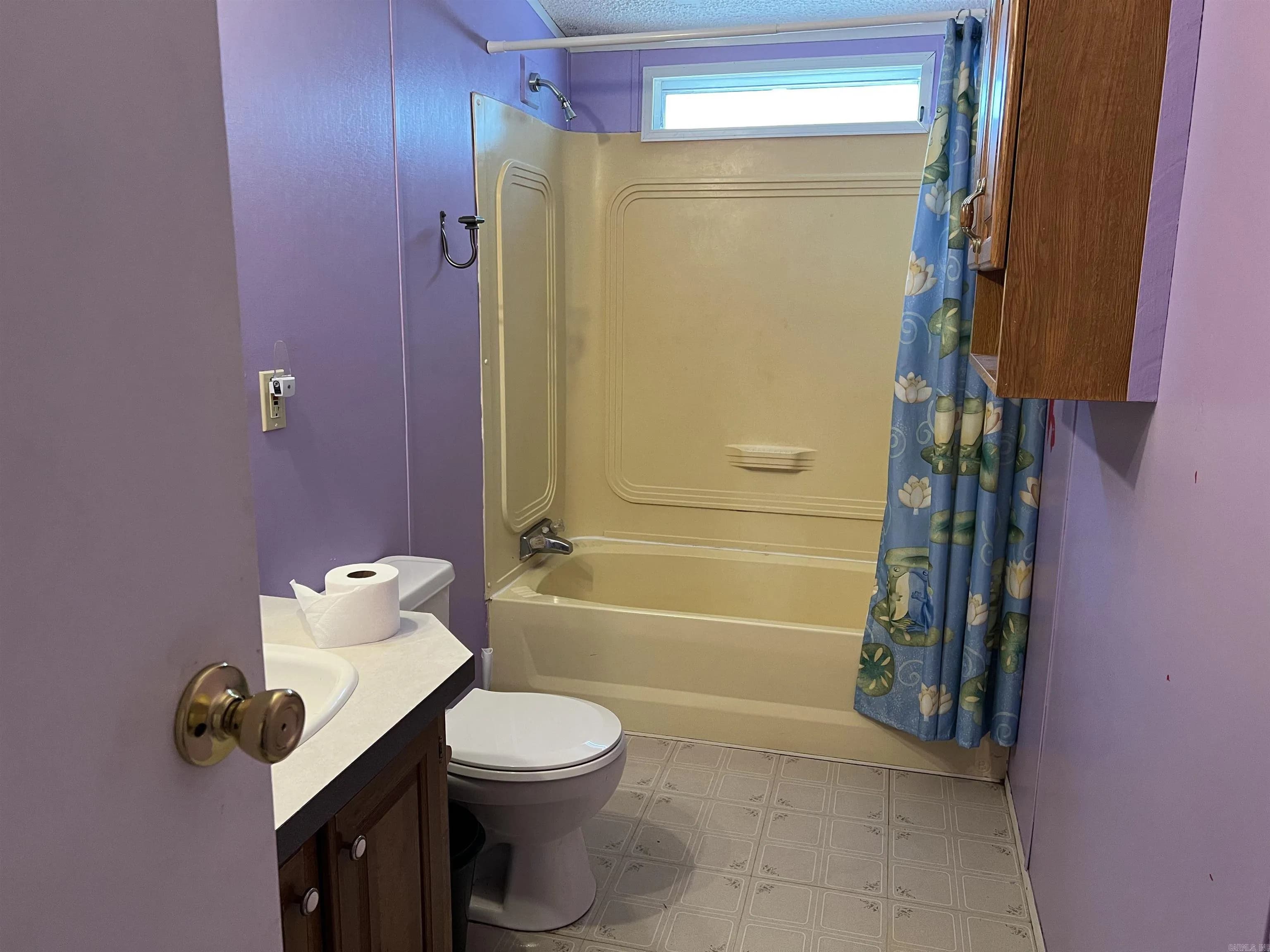 Property at 239  Martha ln - Image 15