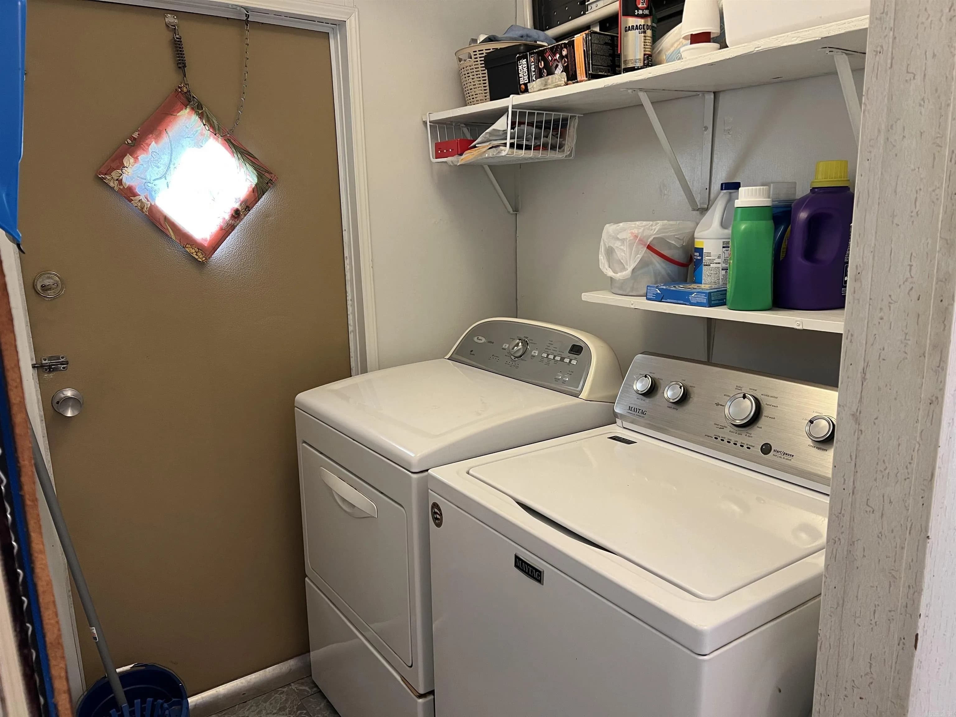 Property at 239  Martha ln - Image 8