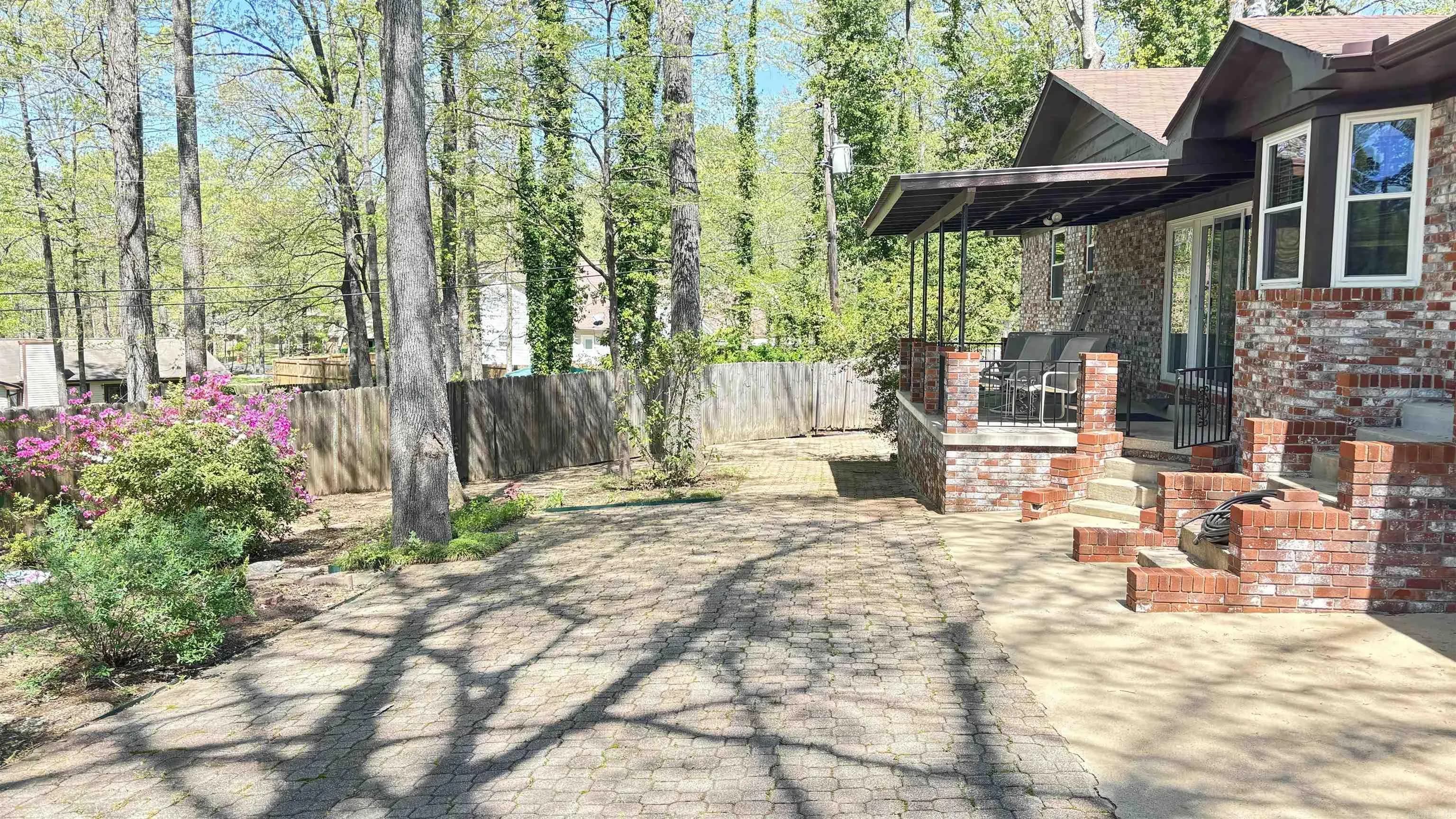 Property at 1307  Crest circle - Image 29