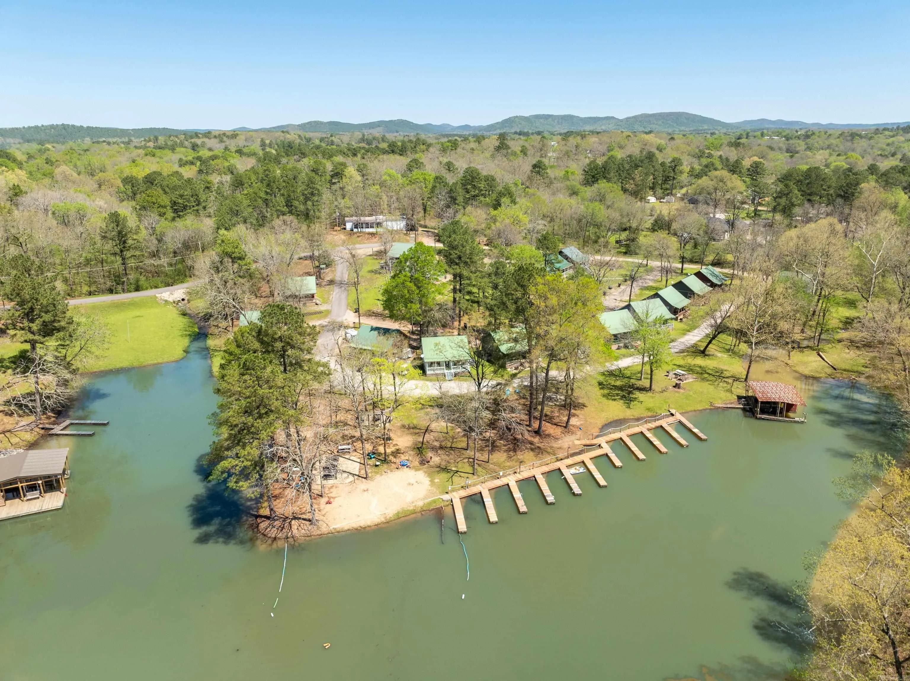 Property at 136  Shady oak - Image 1