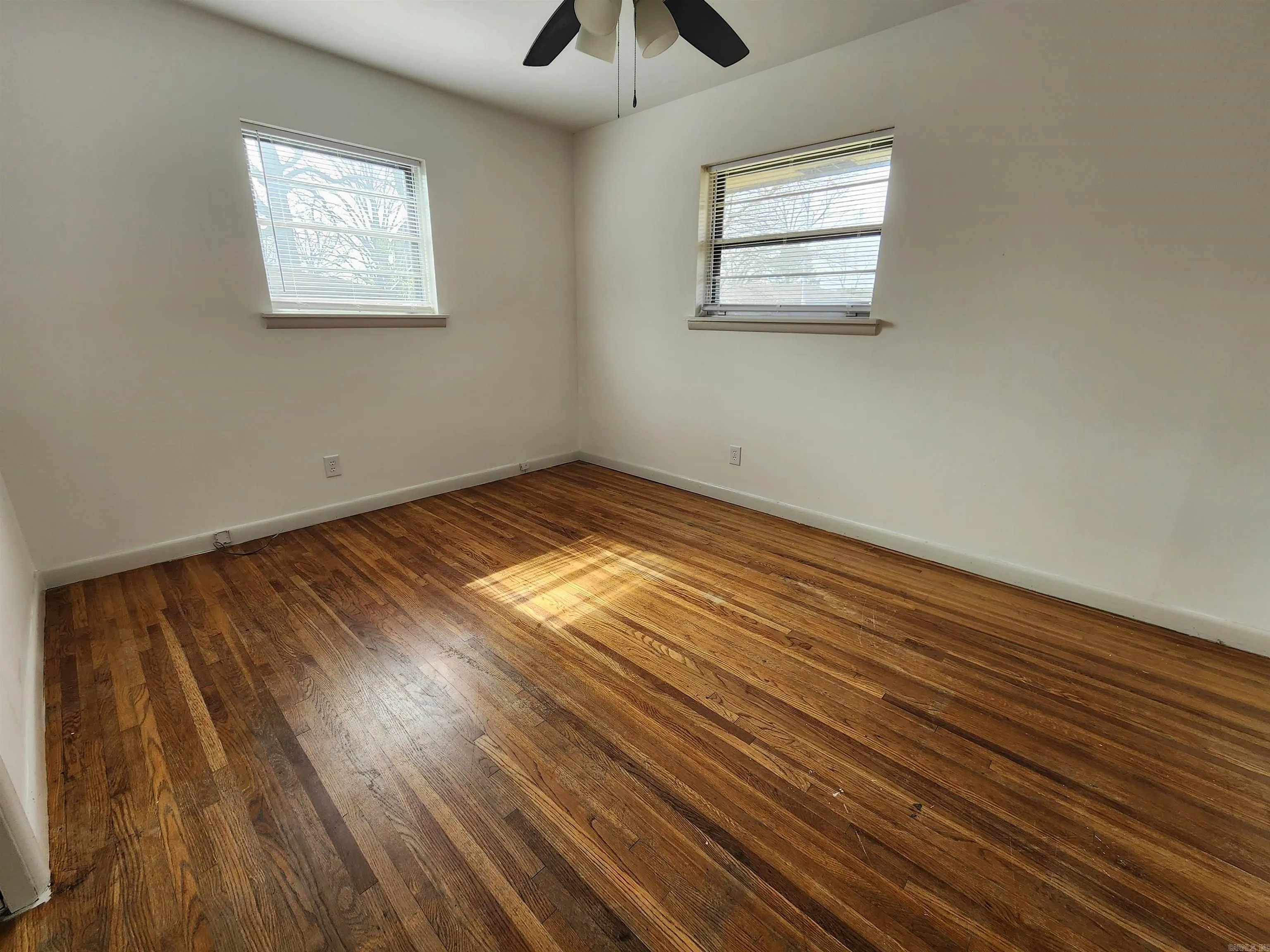 Property at 4  La vista - Image 9
