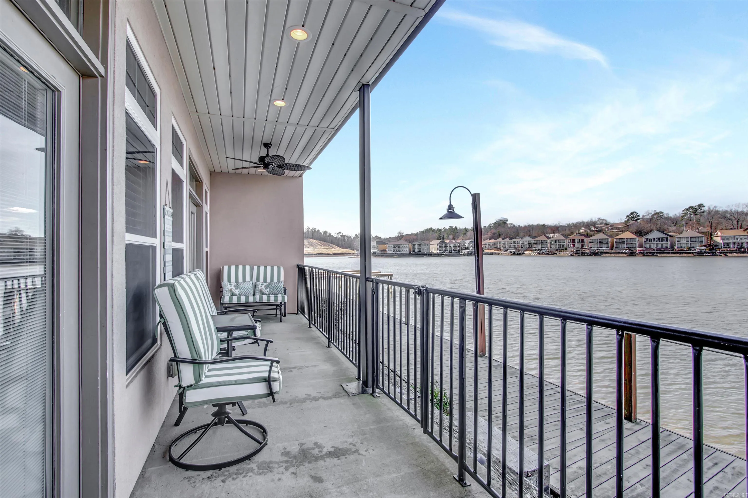 Property at 532  Grand point, C1 - Image 2