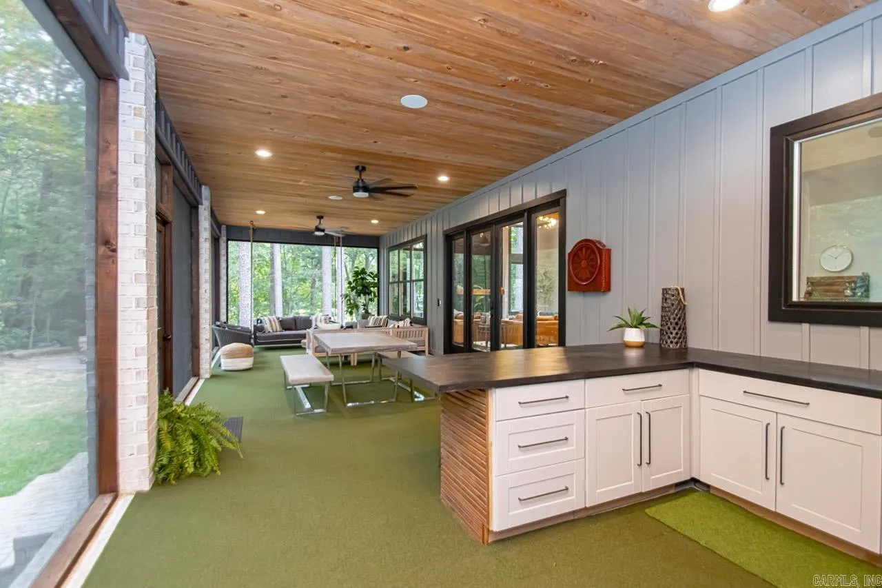 Property at 110  E. sunset - Image 43