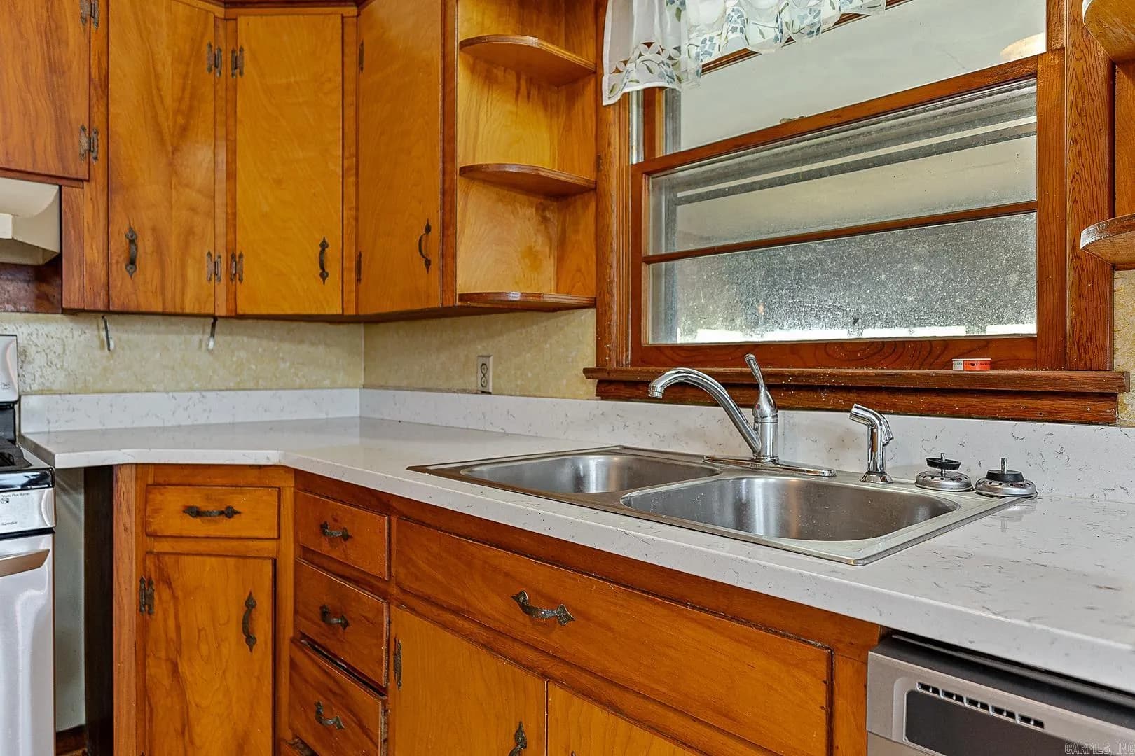 Property at 2812 N Church - Image 13
