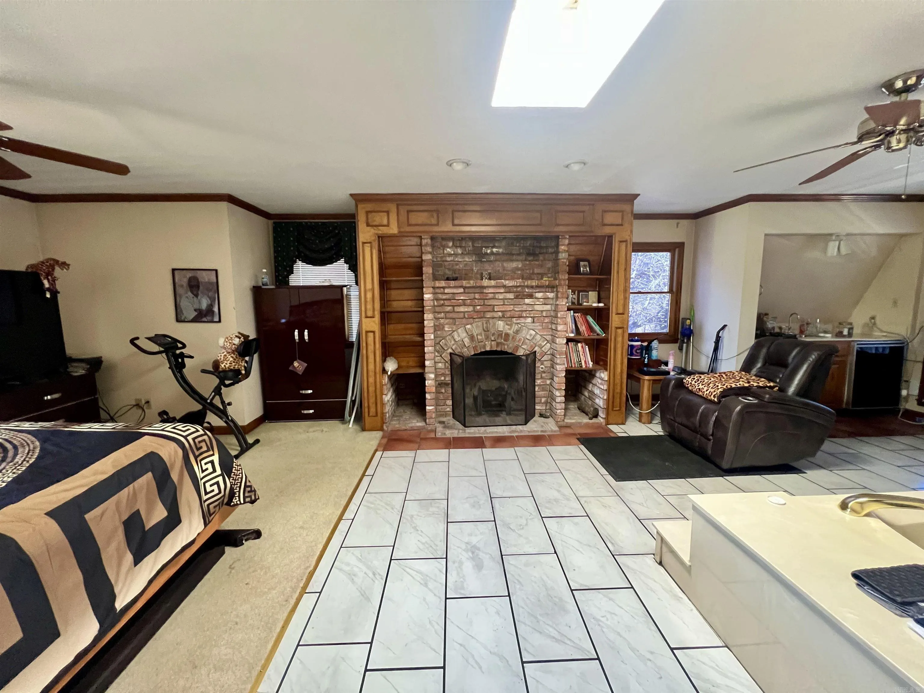 Property at 3219 W Dixon - Image 10