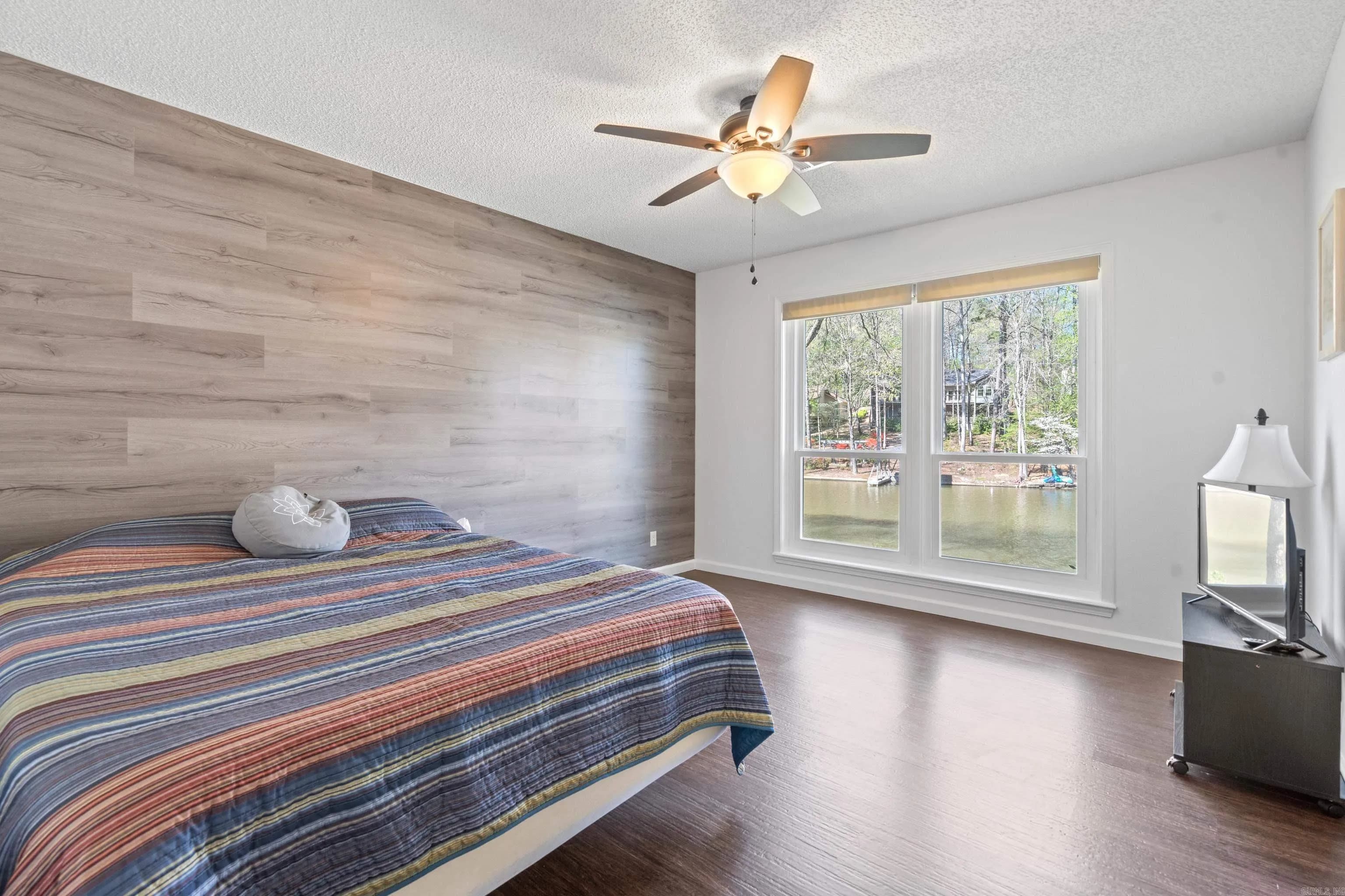 Property at 40  Arjona - Image 31