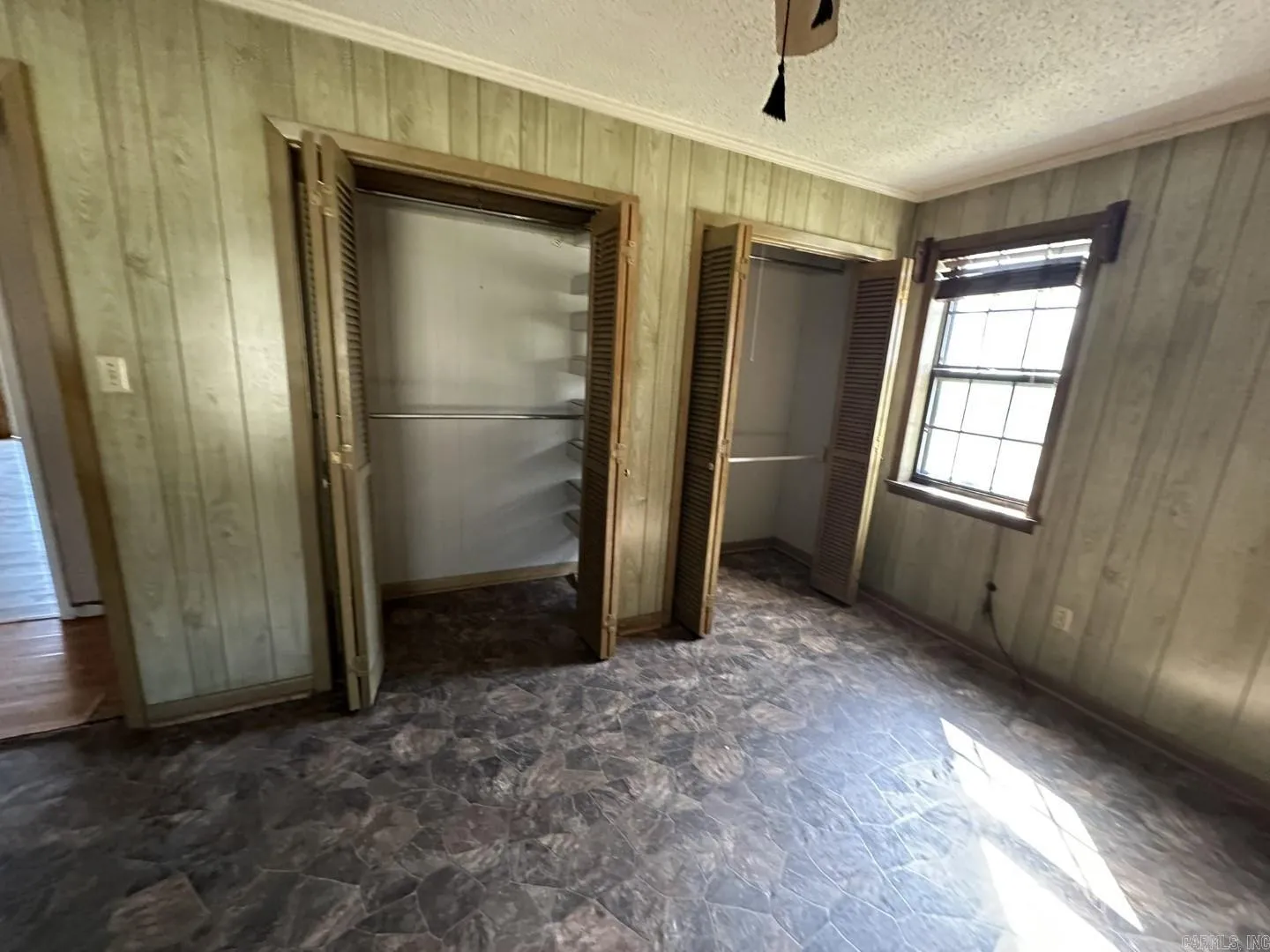 Property at 7000  Middle warren - Image 25