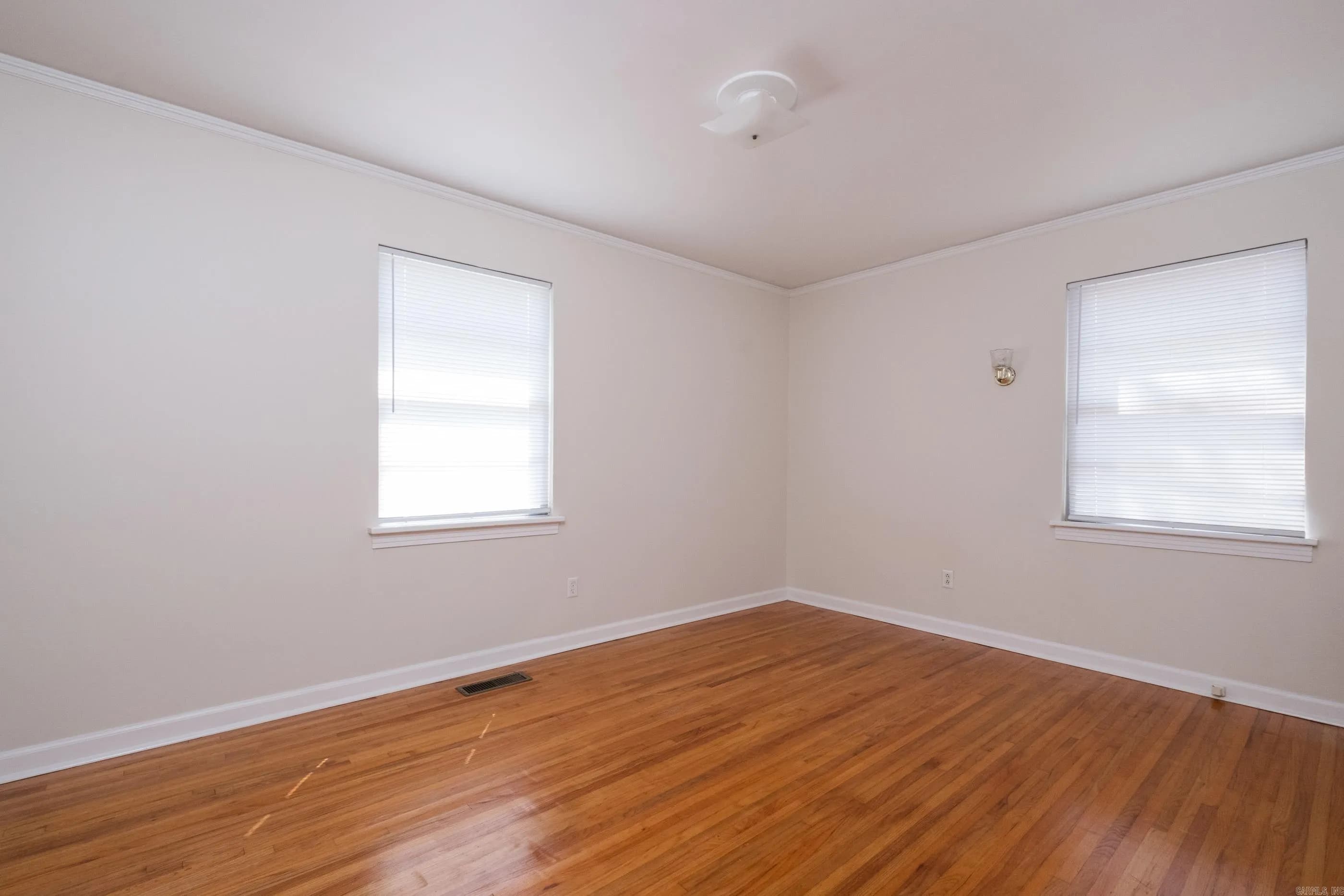 Property at 316-318  Keightley - Image 38