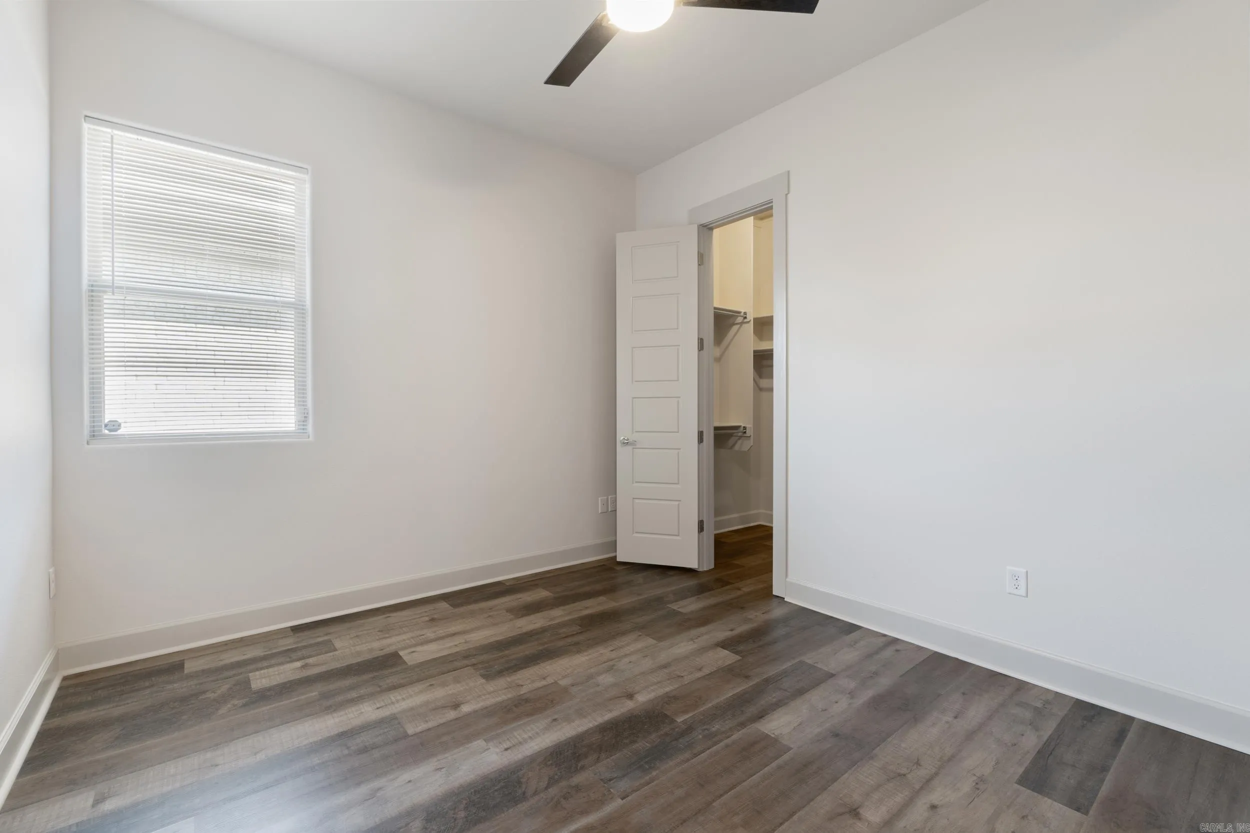Property at 106  Natural - Image 25