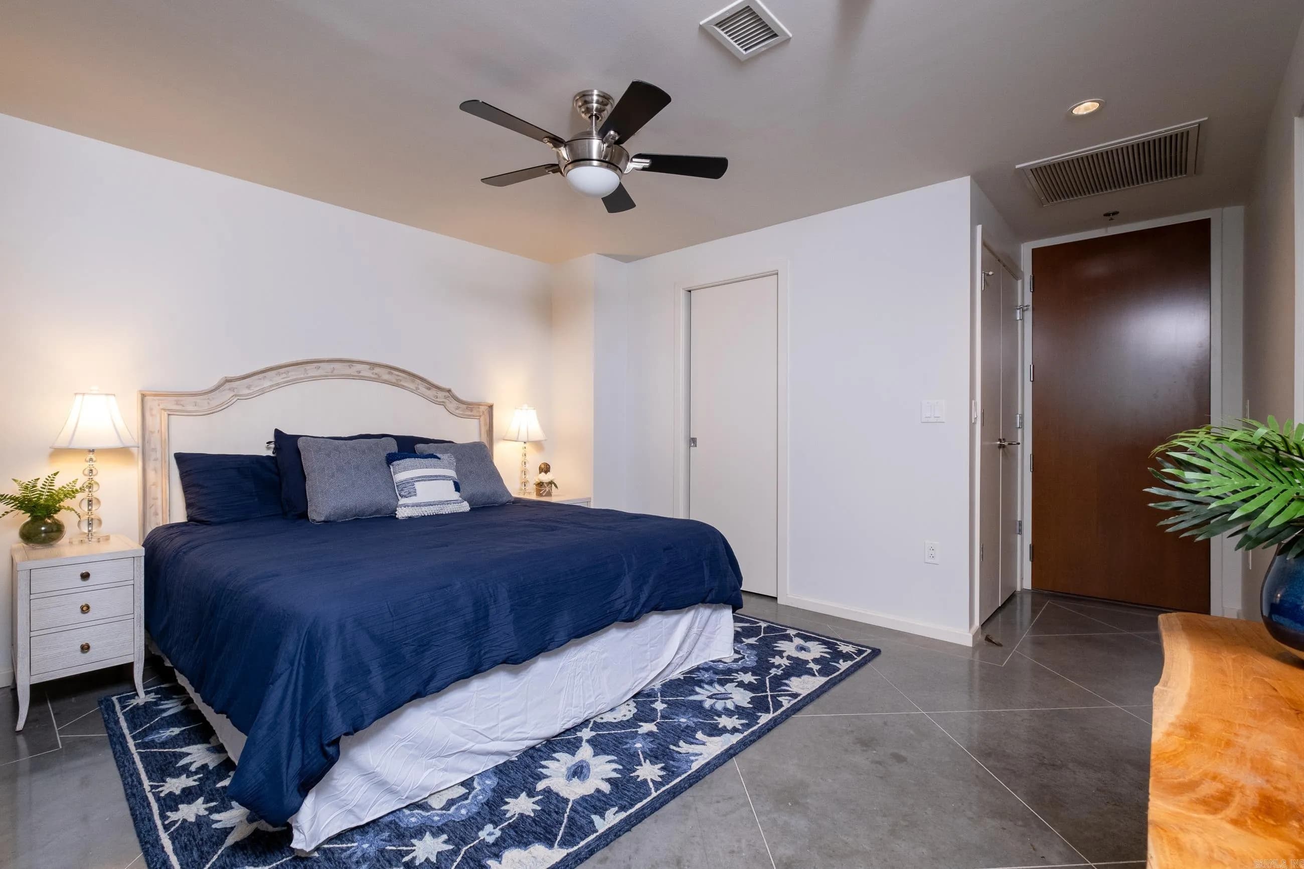 Property at 315  Rock  #704, 704 - Image 15