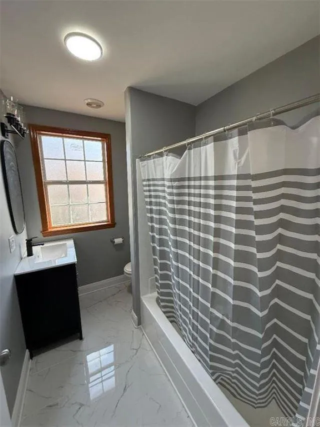 Property at 404  Avenue 7 - Image 12