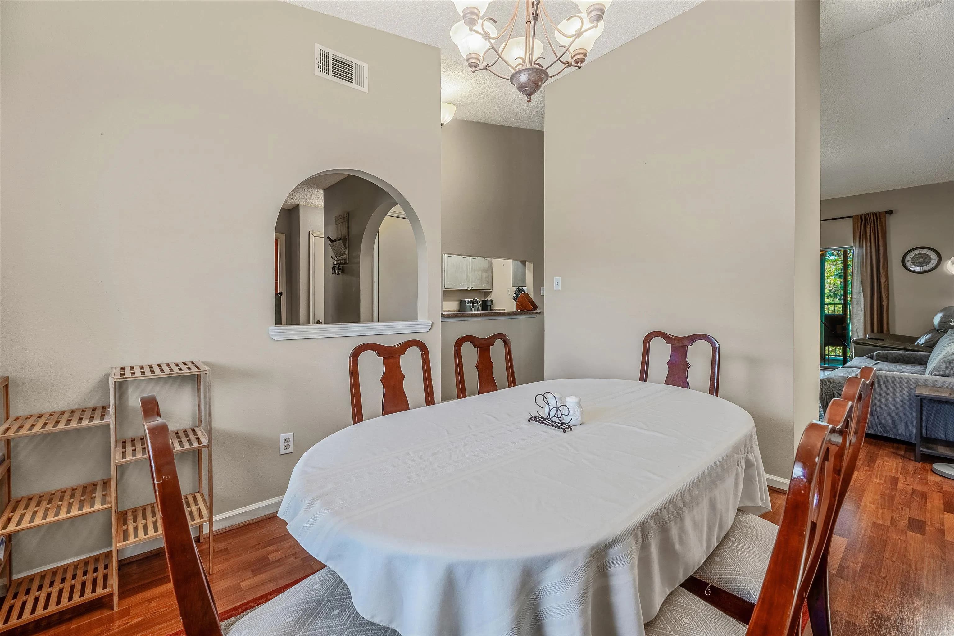 Property at 301  Kings row drive, 108 - Image 6