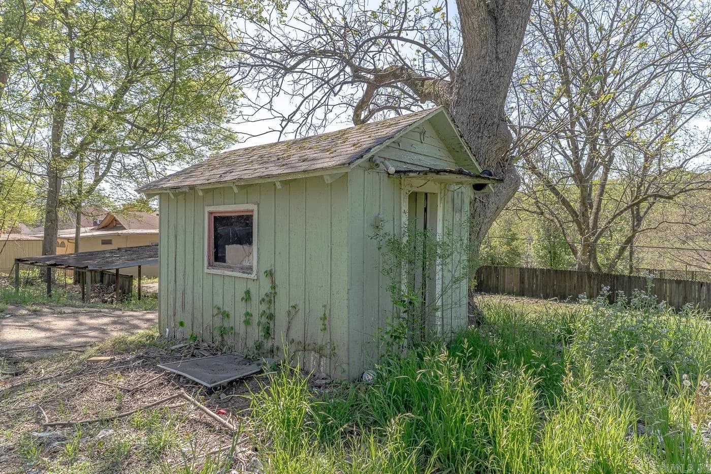 Property at 710  Liberty - Image 32