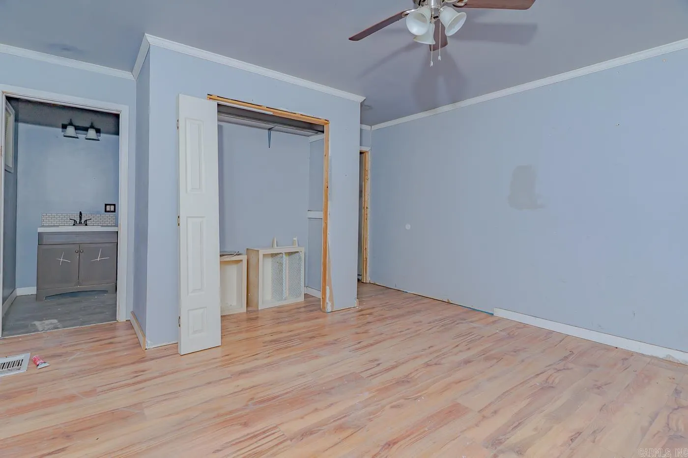 Property at 710  Liberty - Image 21
