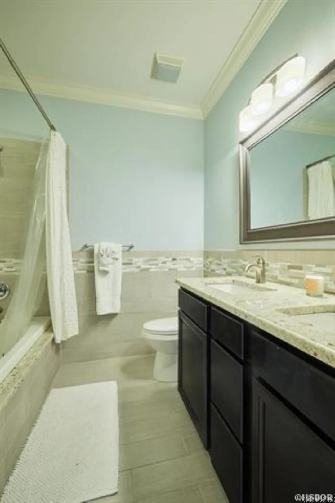 Property at 1133  Airport, B4 - Image 11