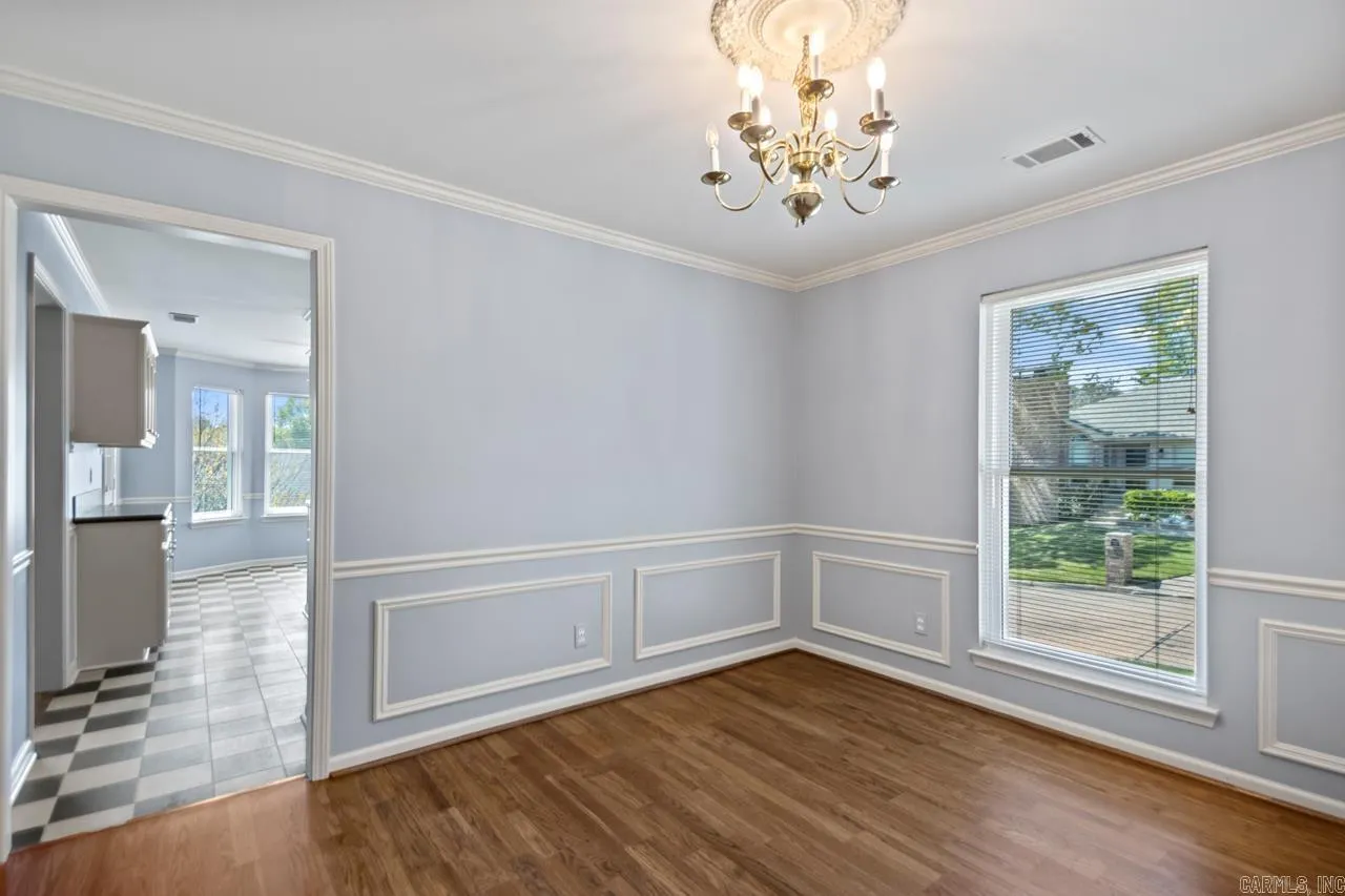 Property at 11  Rainwood - Image 12