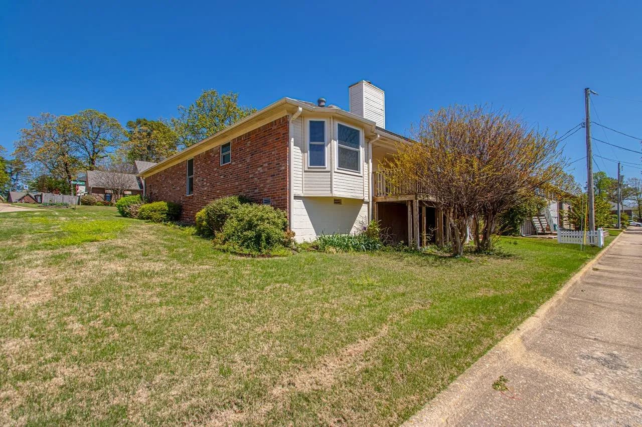 Property at 11  Rainwood - Image 29