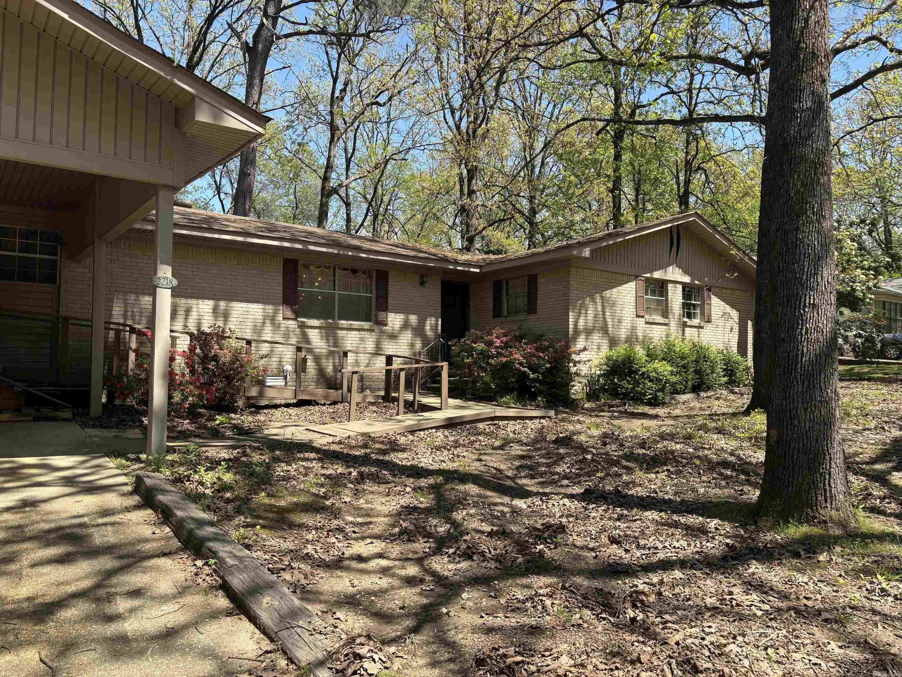 Property at 2218  Pleasure - Image 23