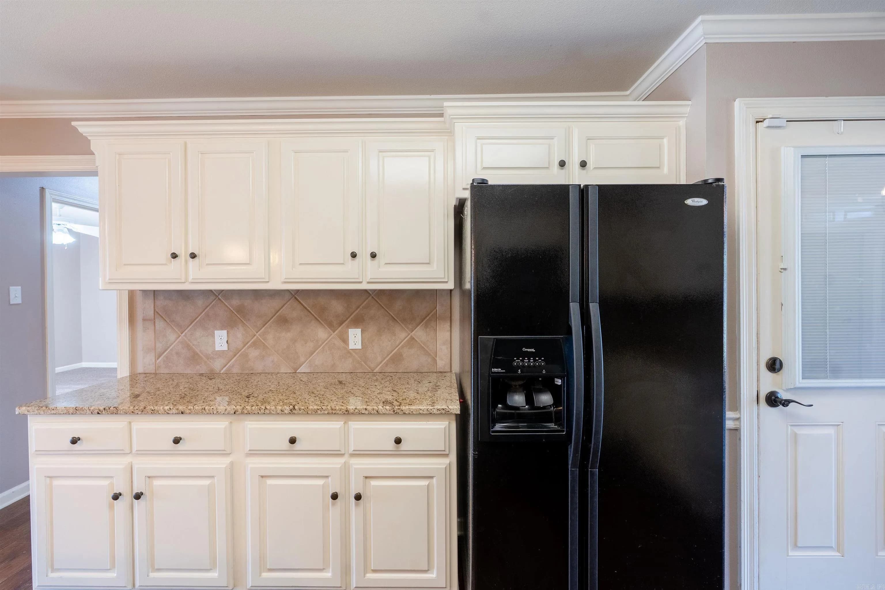 Property at 408  Crain - Image 10