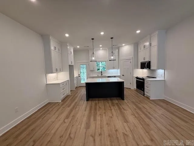 Property at 18  Wilderness road - Image 8